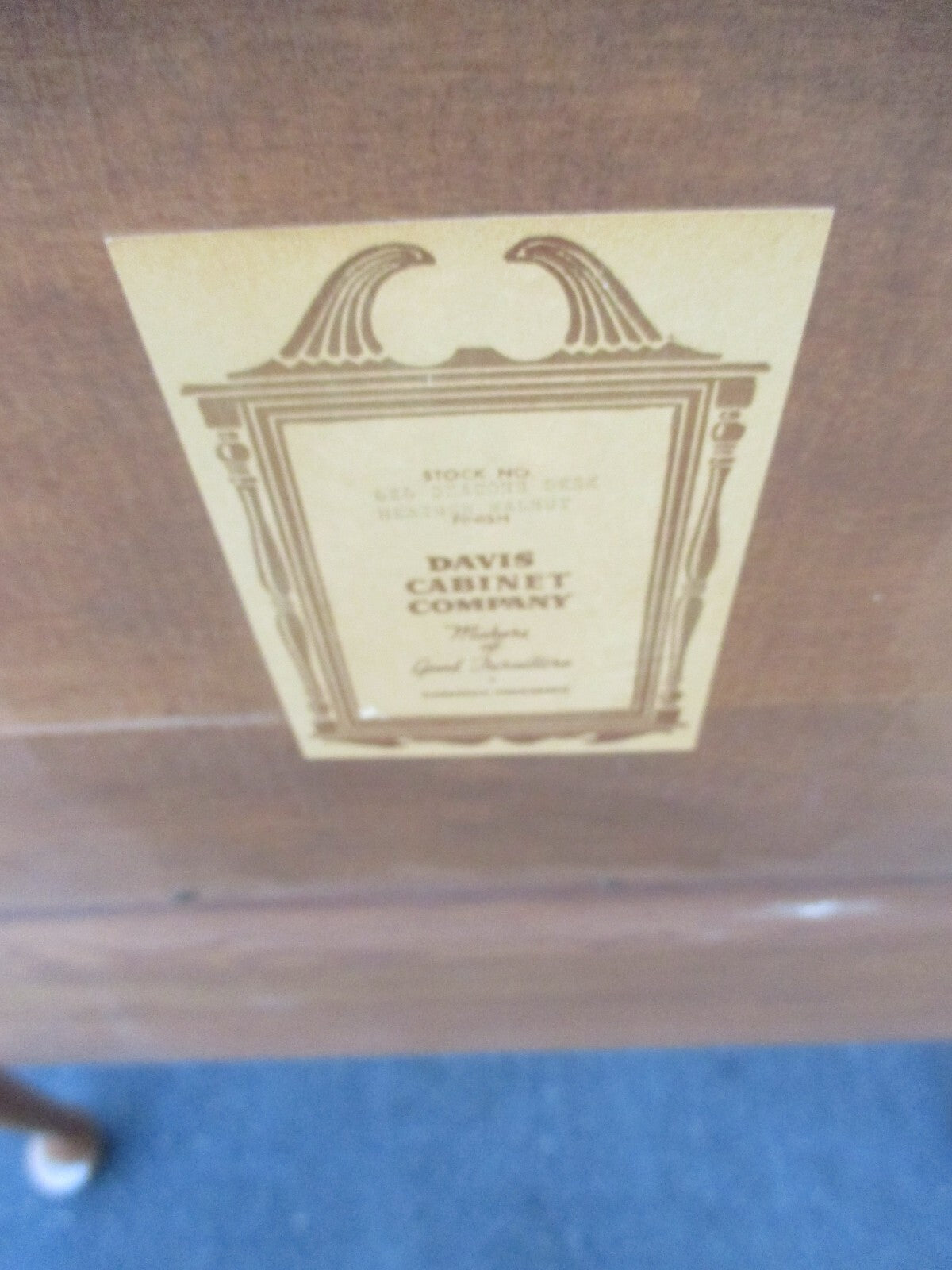 63998 Davis Furniture Inlaid Cherry Slantfront Desk