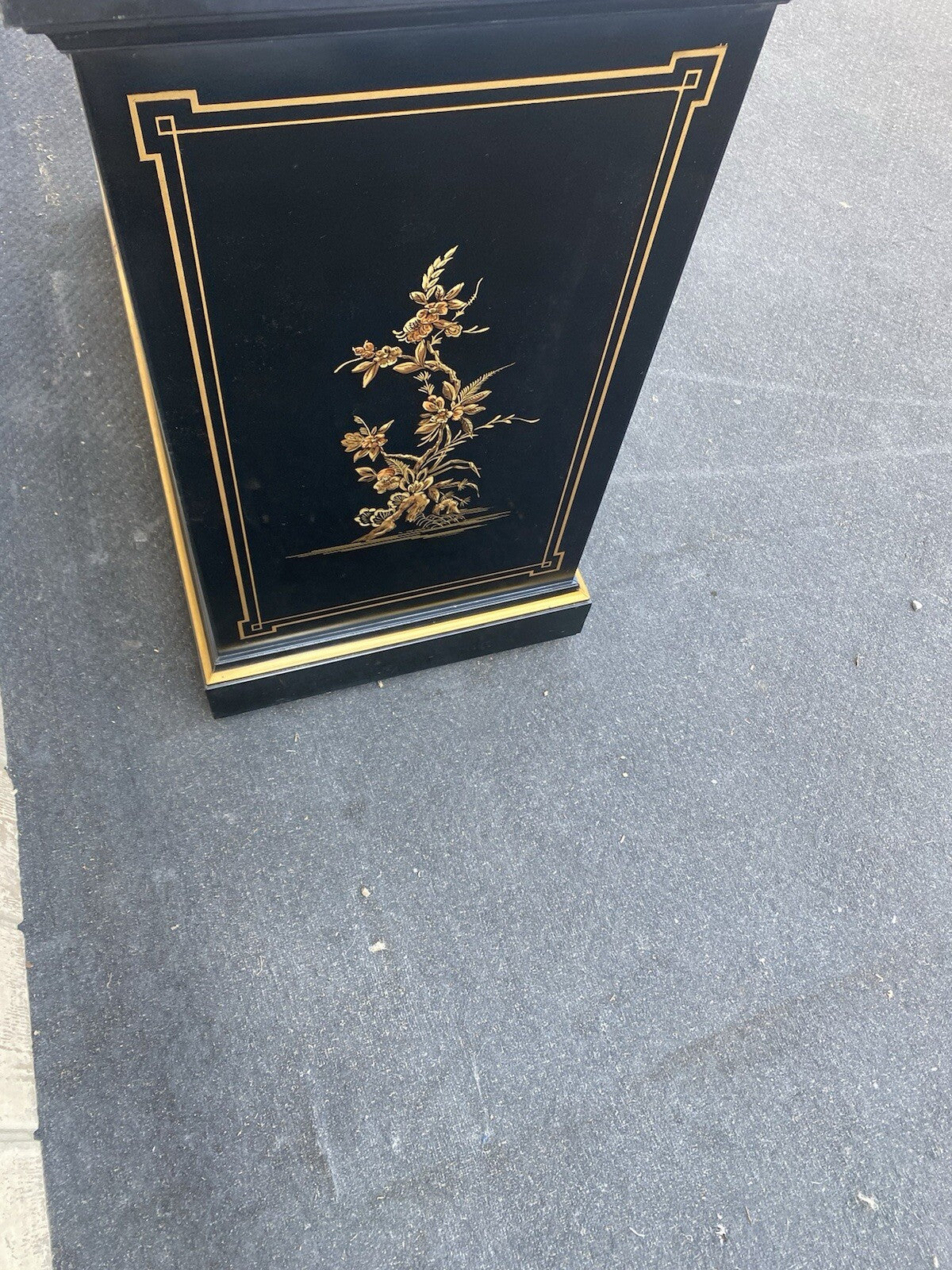 65857  DREXEL Oriental Bar Cart Server Sideboard with Flip top