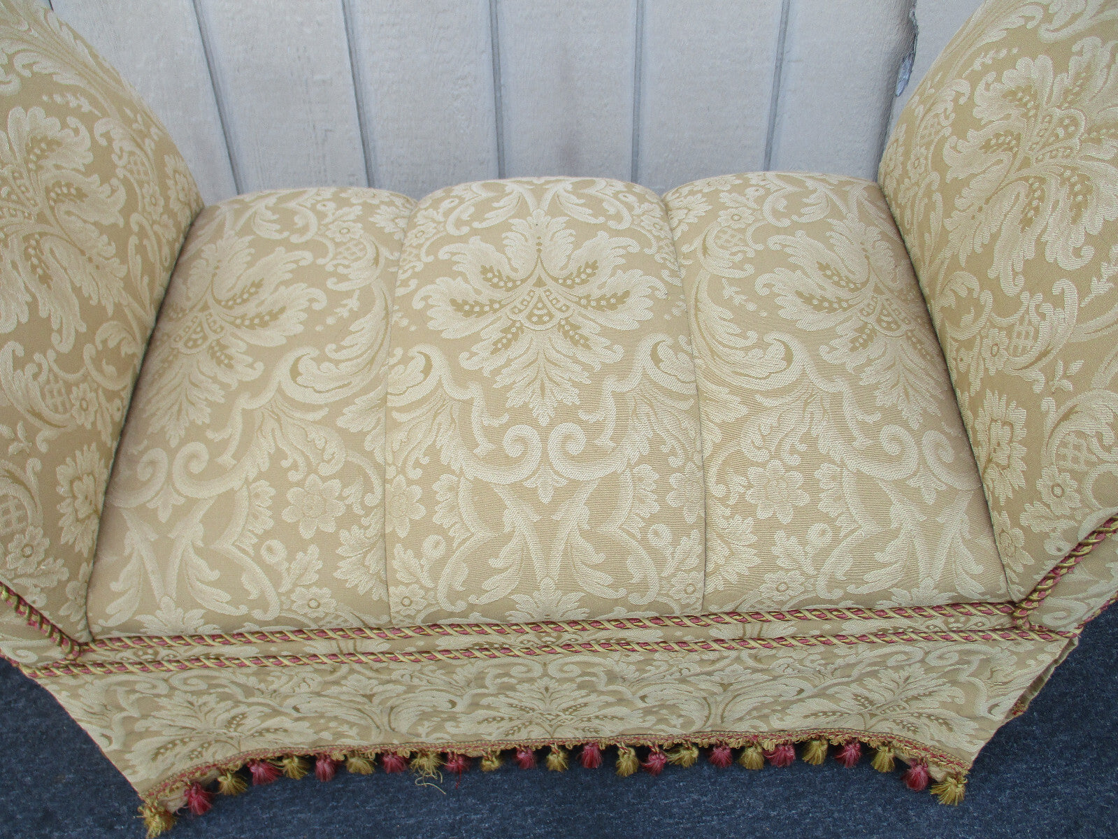 63457  Gold Decorator Window Bench Seat Settee