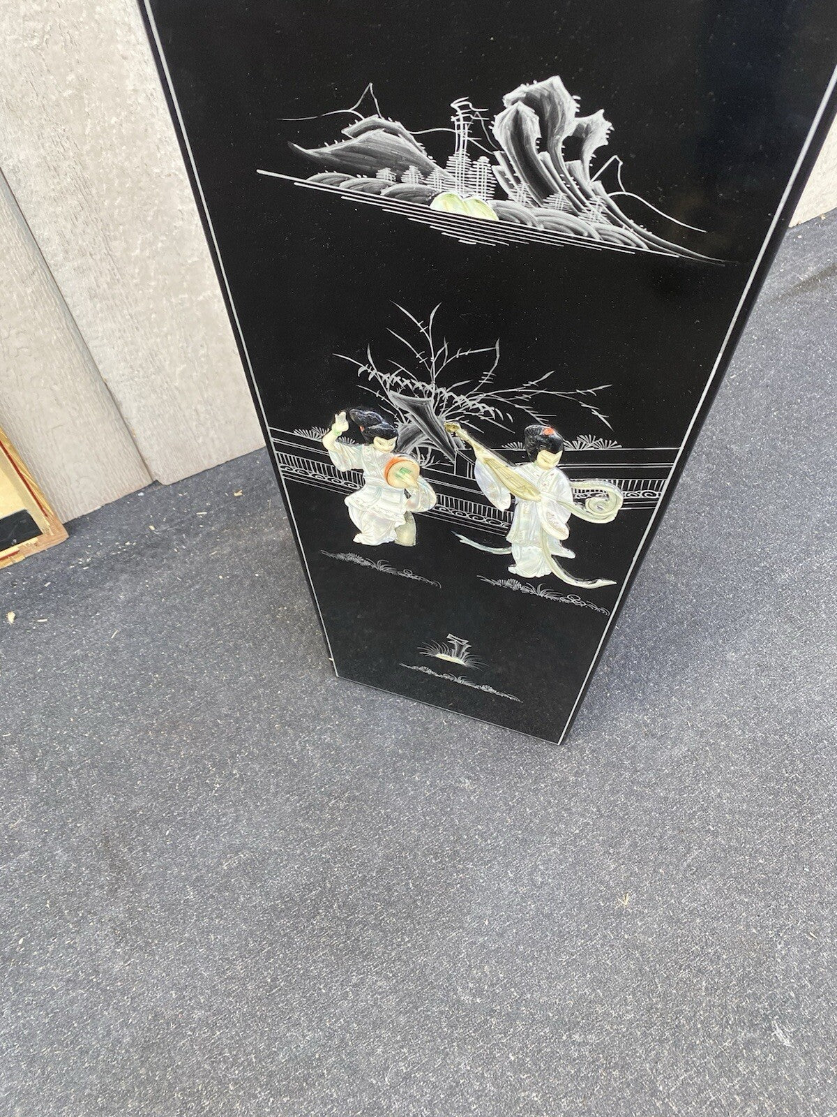 66308 Oriental Plant Pedestal Stand Lamp Table