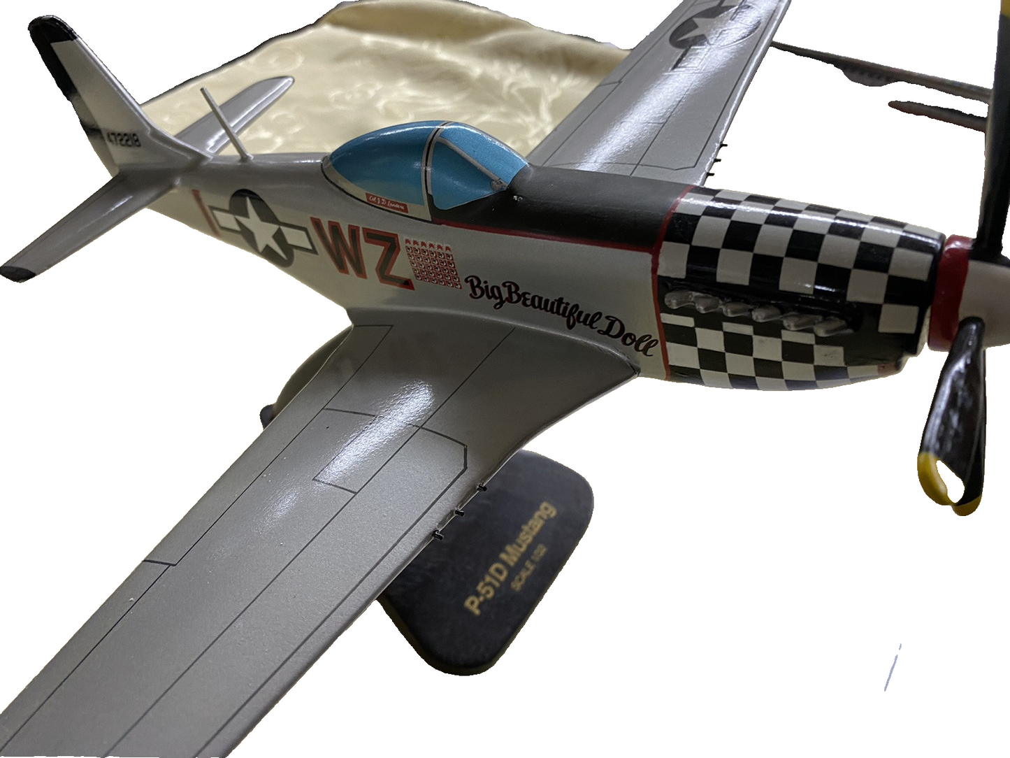 ES 221:  PS -51 D Mustang  Airplane  Scale 1/32 Big Beautiful Doll   14 1/2 Wing