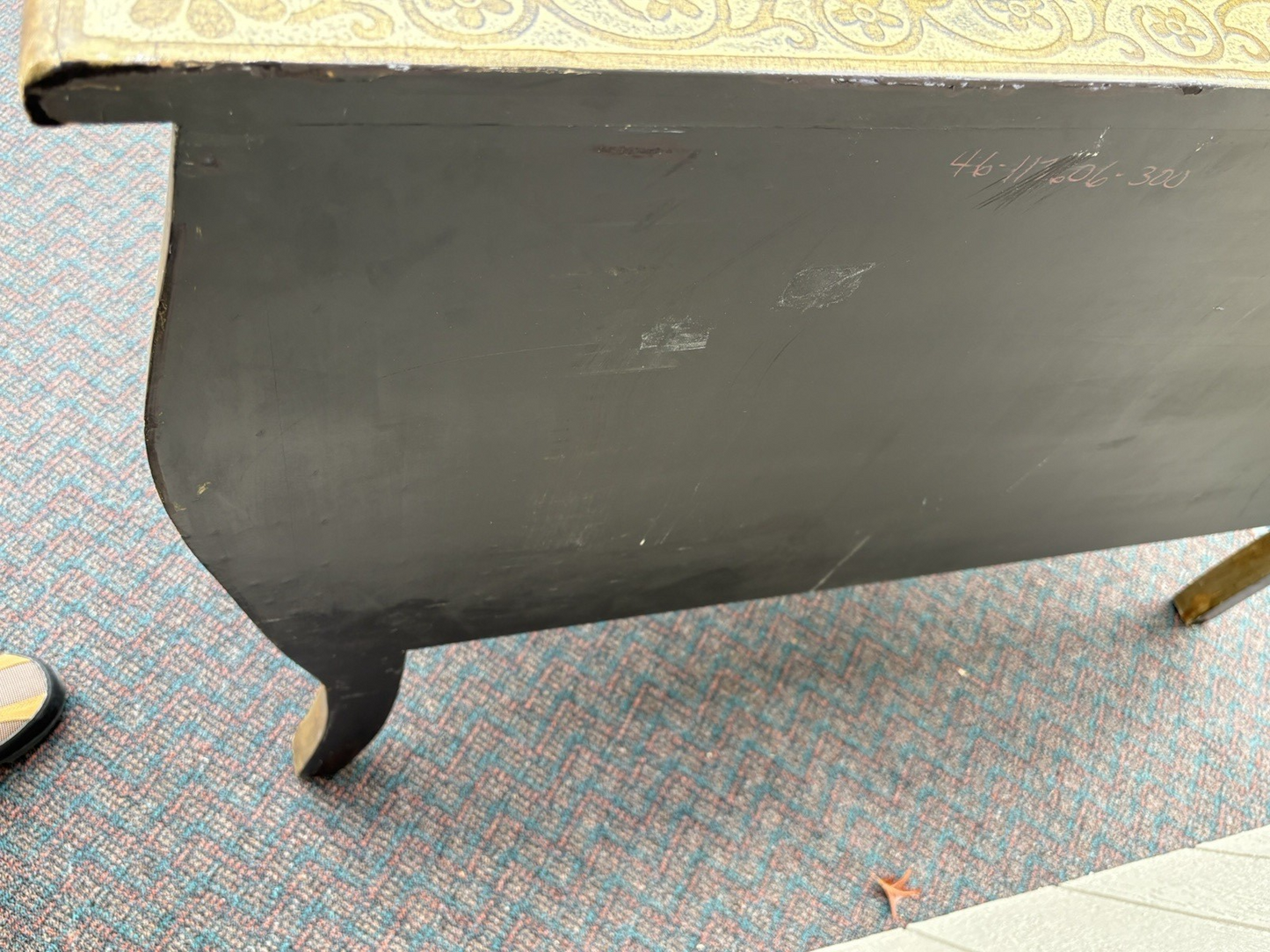67092 Italian Bombay Decorator Dresser Chest