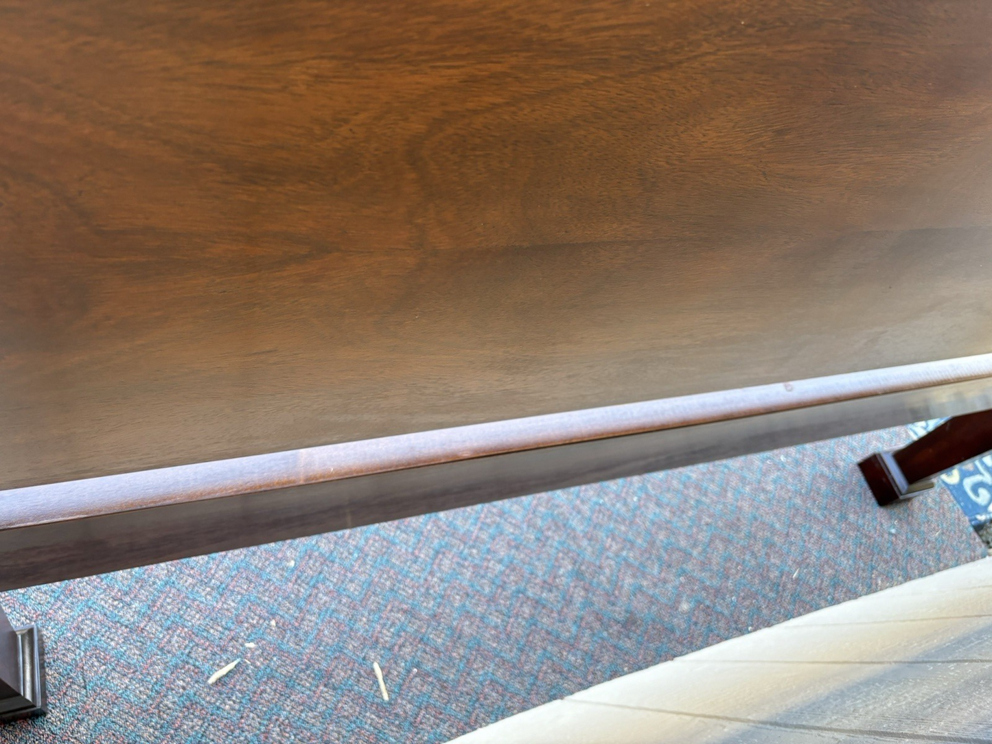 66932  Quality QUEEN Size  Solid Mahogany Poster Bed