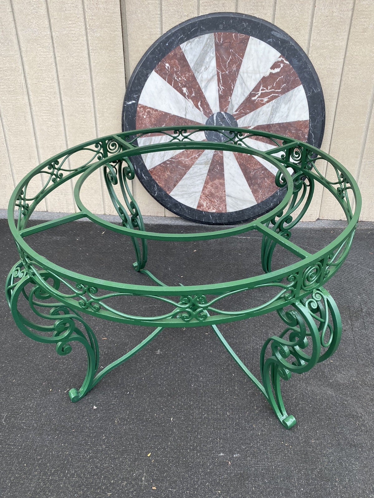 65987   Super Quality Round Marble Top Dining / Foyer  Table