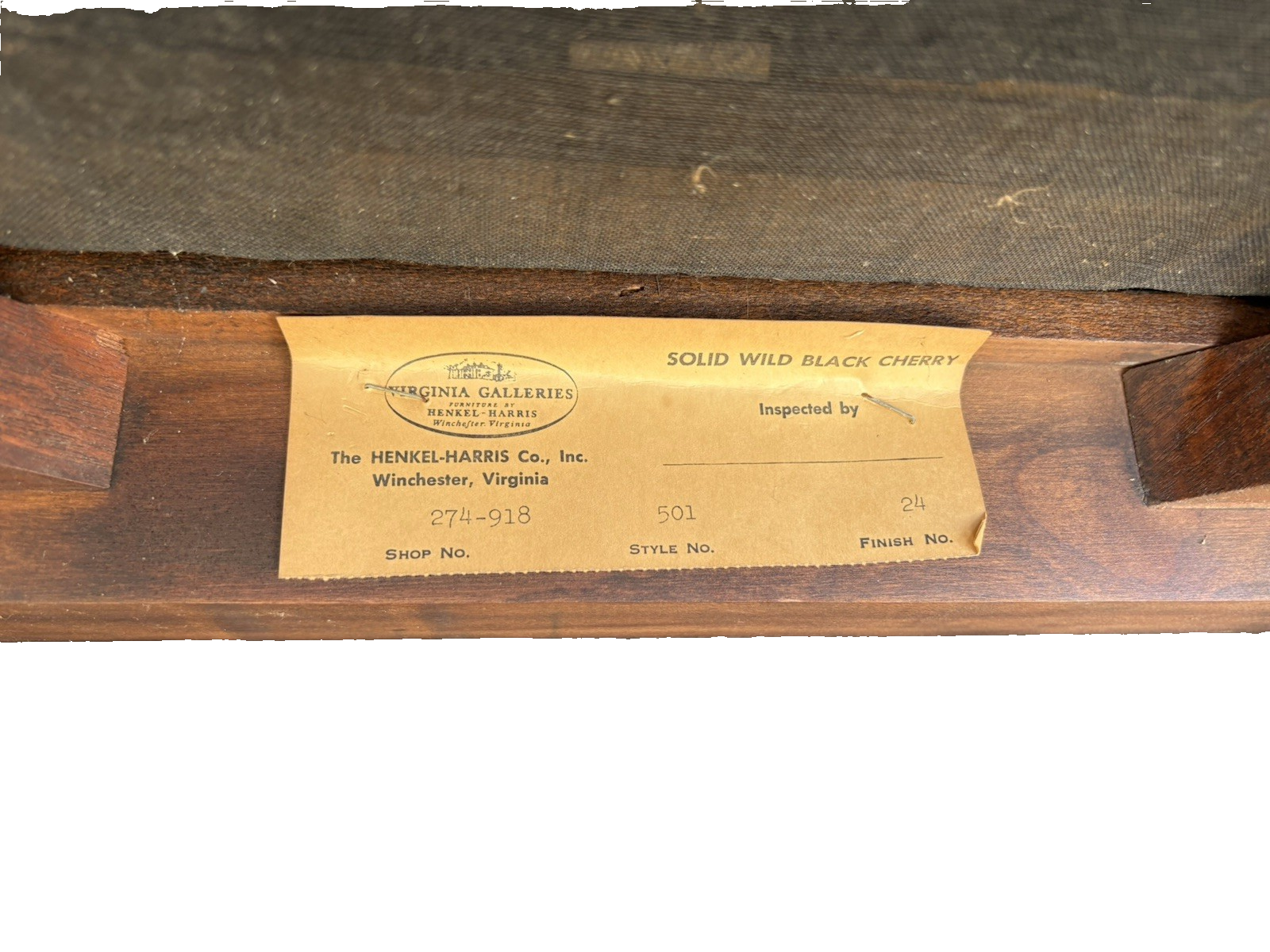 66888  HENKEL HARRIS VIRGINIA GALLERIES Solid Black Cherry Corner Chair