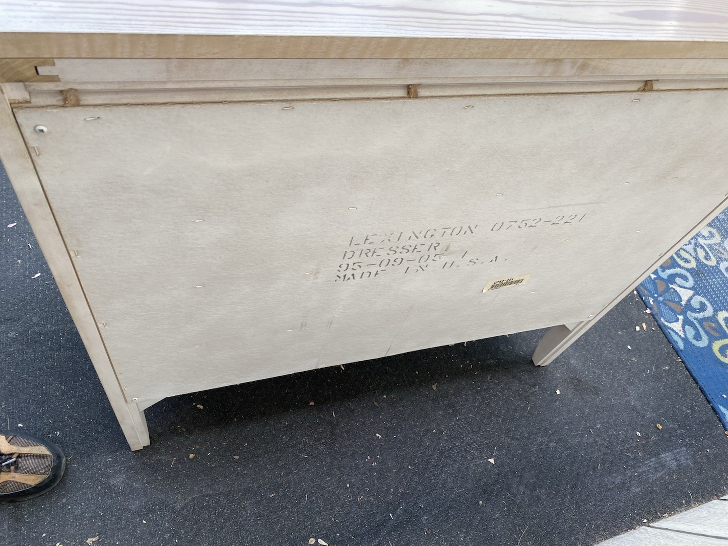 66626 Lexington LYNN HOLLYN AT HOME Dresser Chest