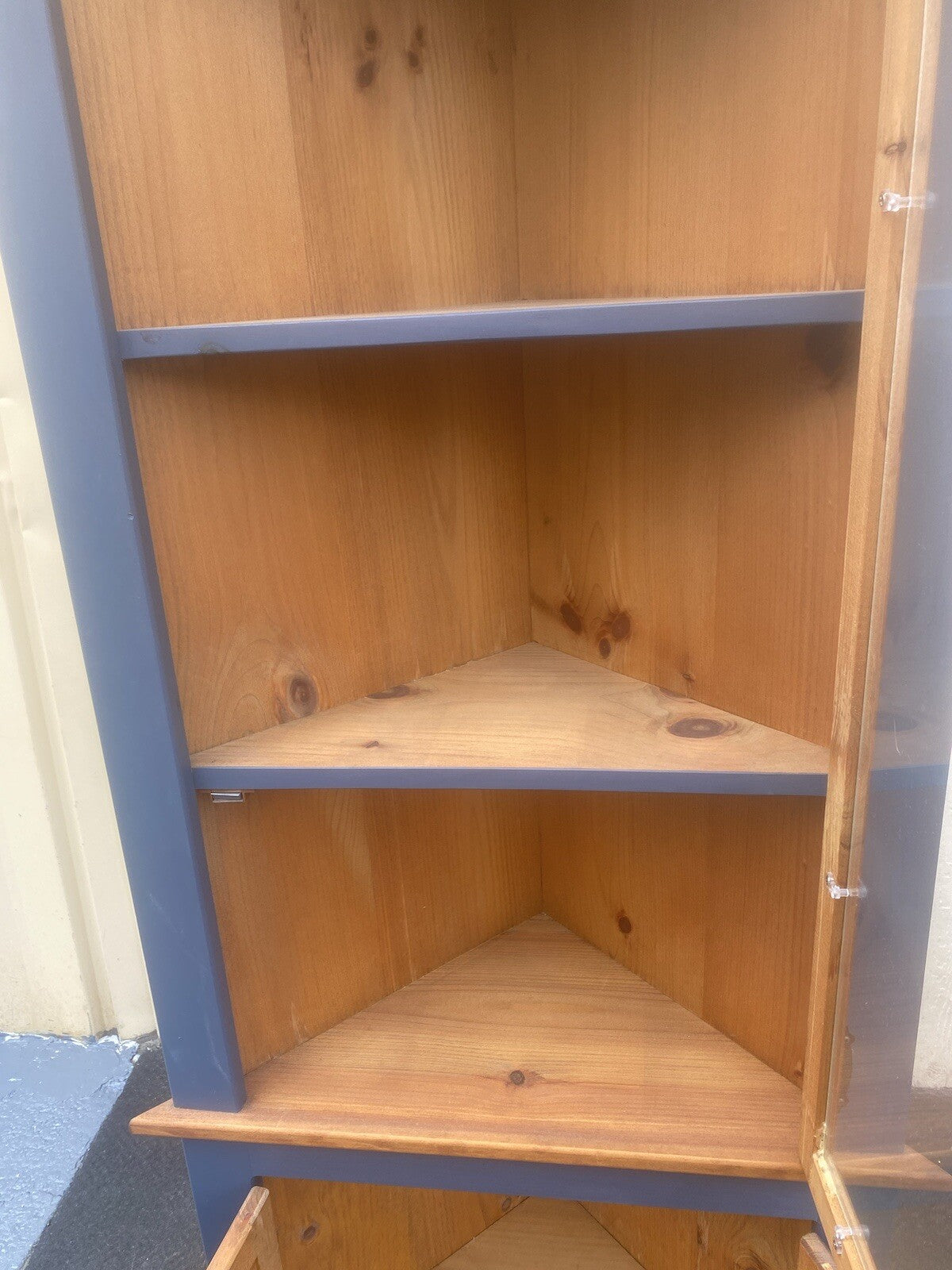 64580 Pine Rustic Primitive Country Corner Cabinet