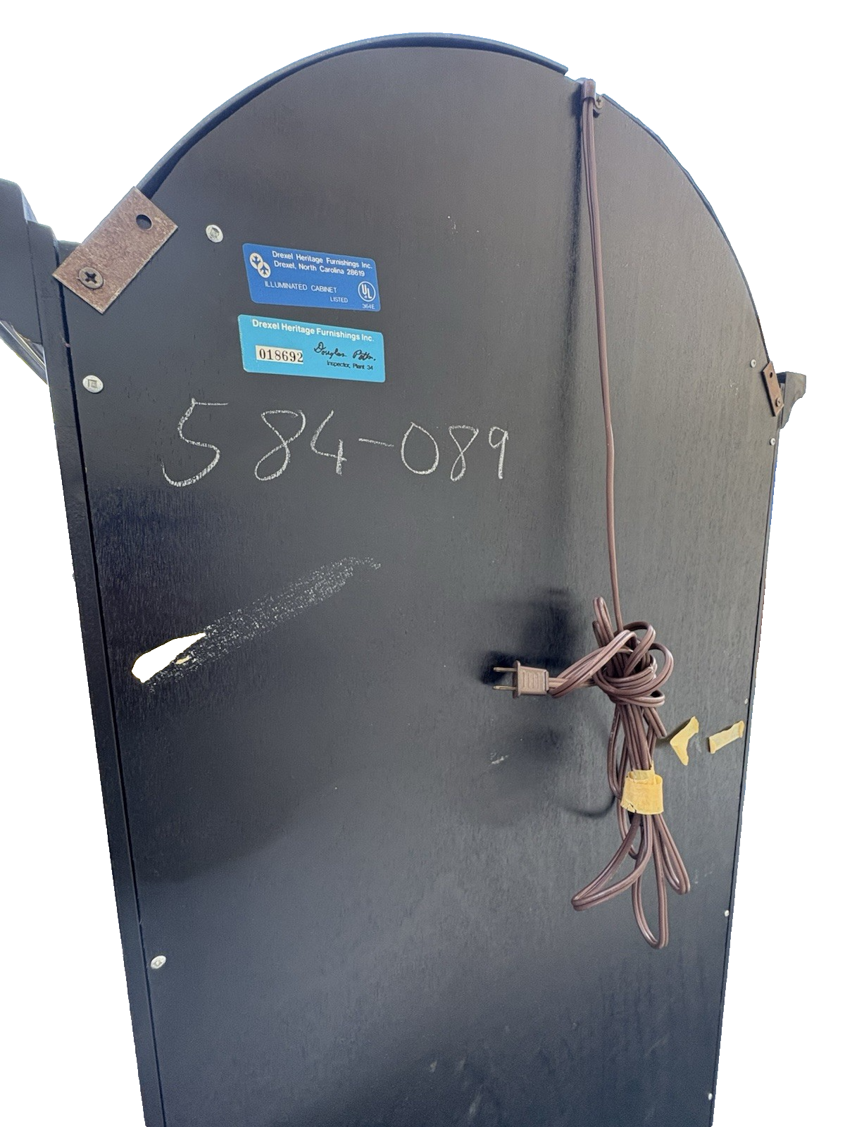 66707   Drexel Heritage Oriental Curio China Cabinet