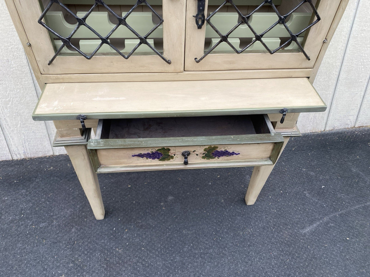 66541 Rustic Primitive Wine Rack Kitchen cabinet