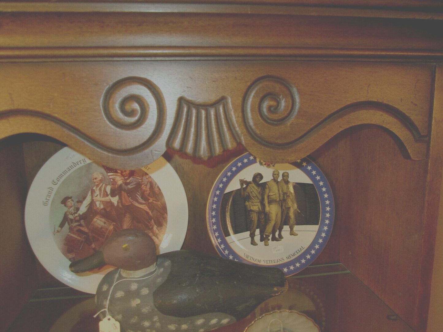 46502: MAHOGANY CURIO CABINET WITH BOOKCASE TOP