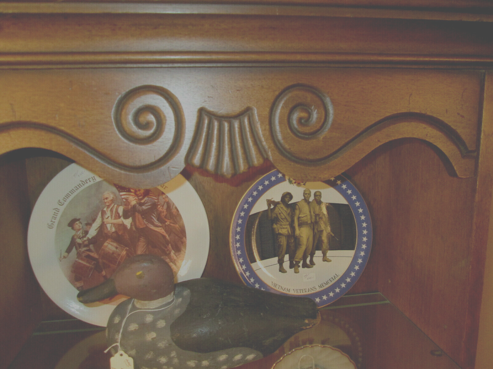 46502: MAHOGANY CURIO CABINET WITH BOOKCASE TOP