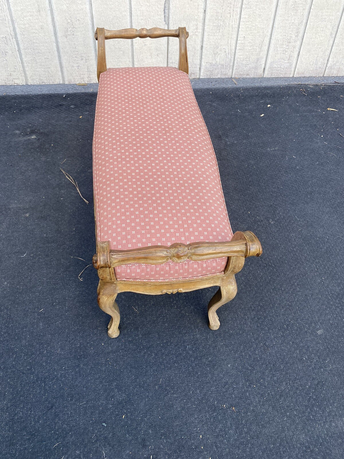 65935  French Country Louis XV window Bench Ottoman