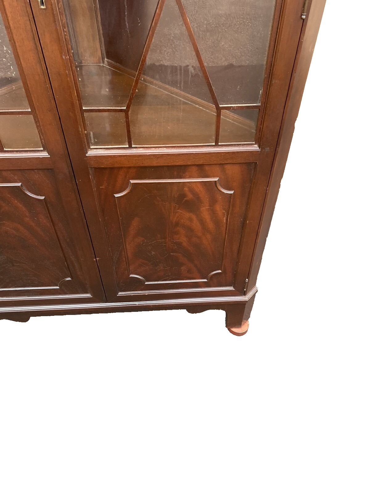65175  Antique Mahogany Corner China Cabinet Curio
