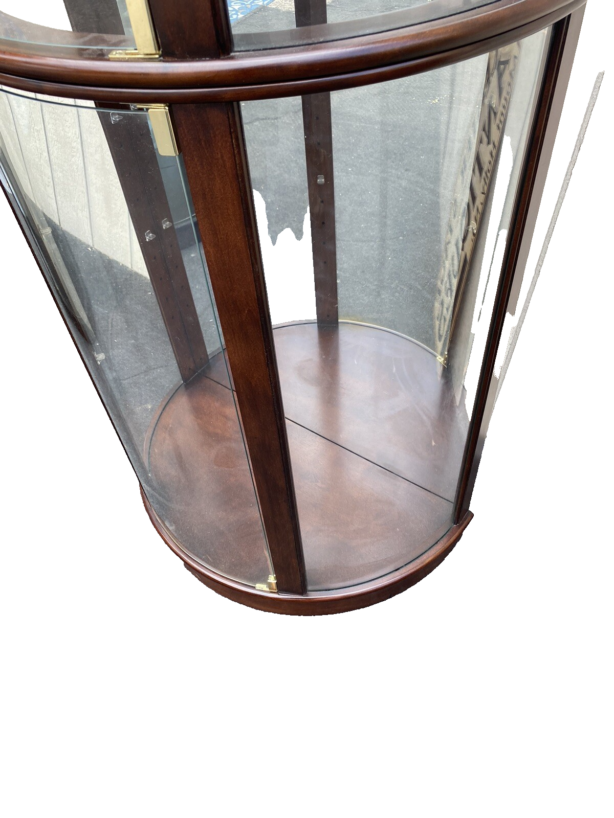 65533  MERIDAN Furnitute Bow Glass Curio Cabinet w/ Plate Glass Shelves