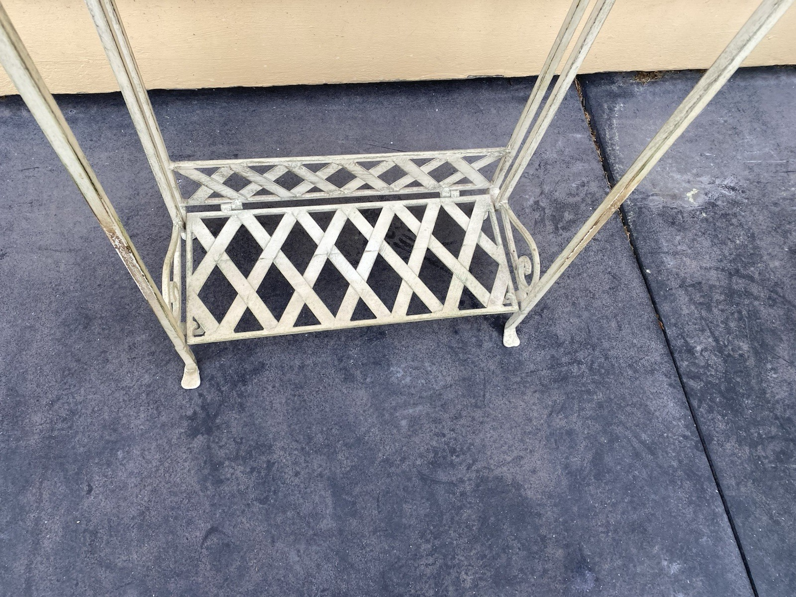 66414 Quality Iron Fold Up Bookcase  Curio Plant Shelf