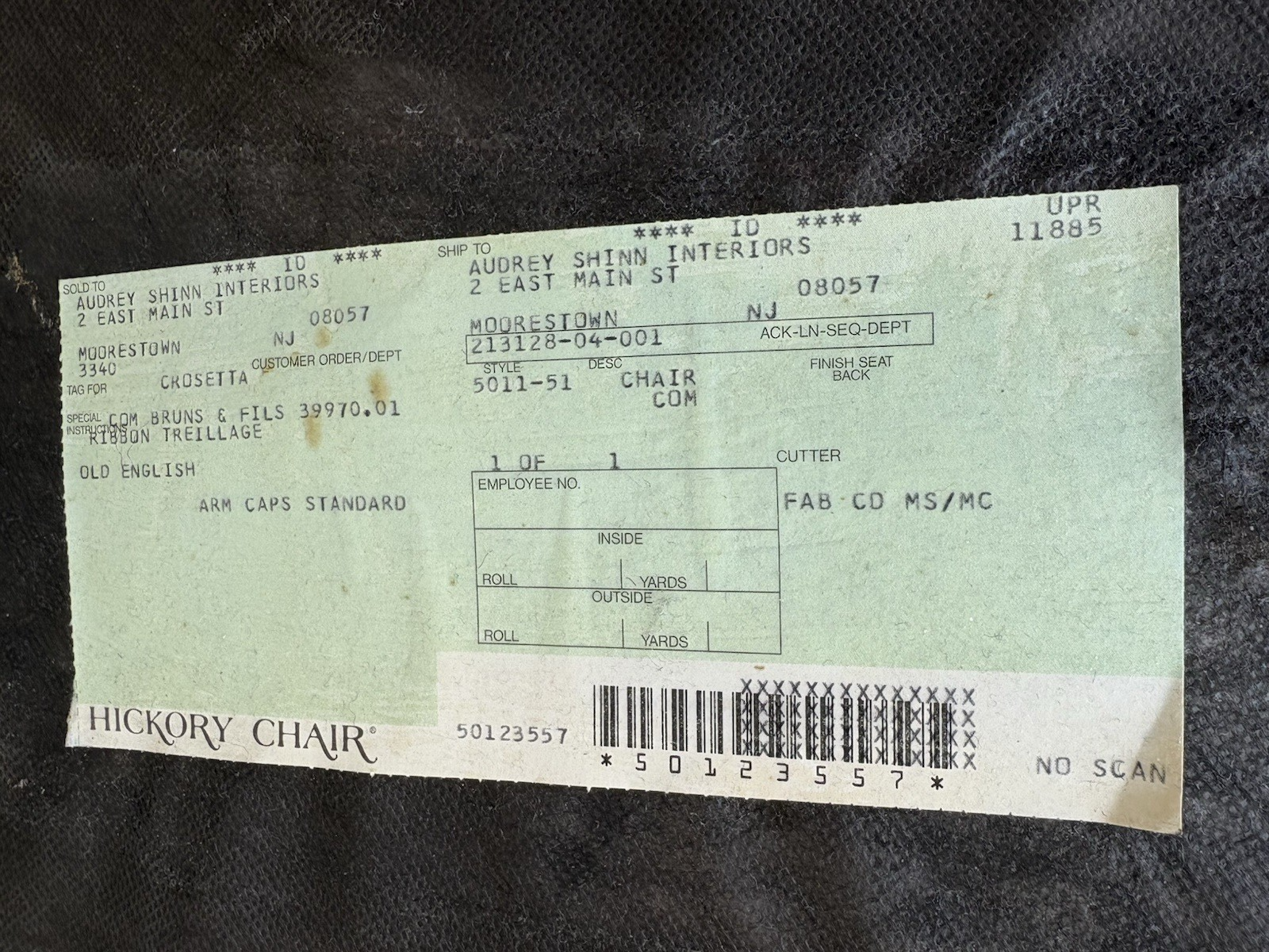 66836 HICKORY CHAIR Victorian Style Armchair Chair