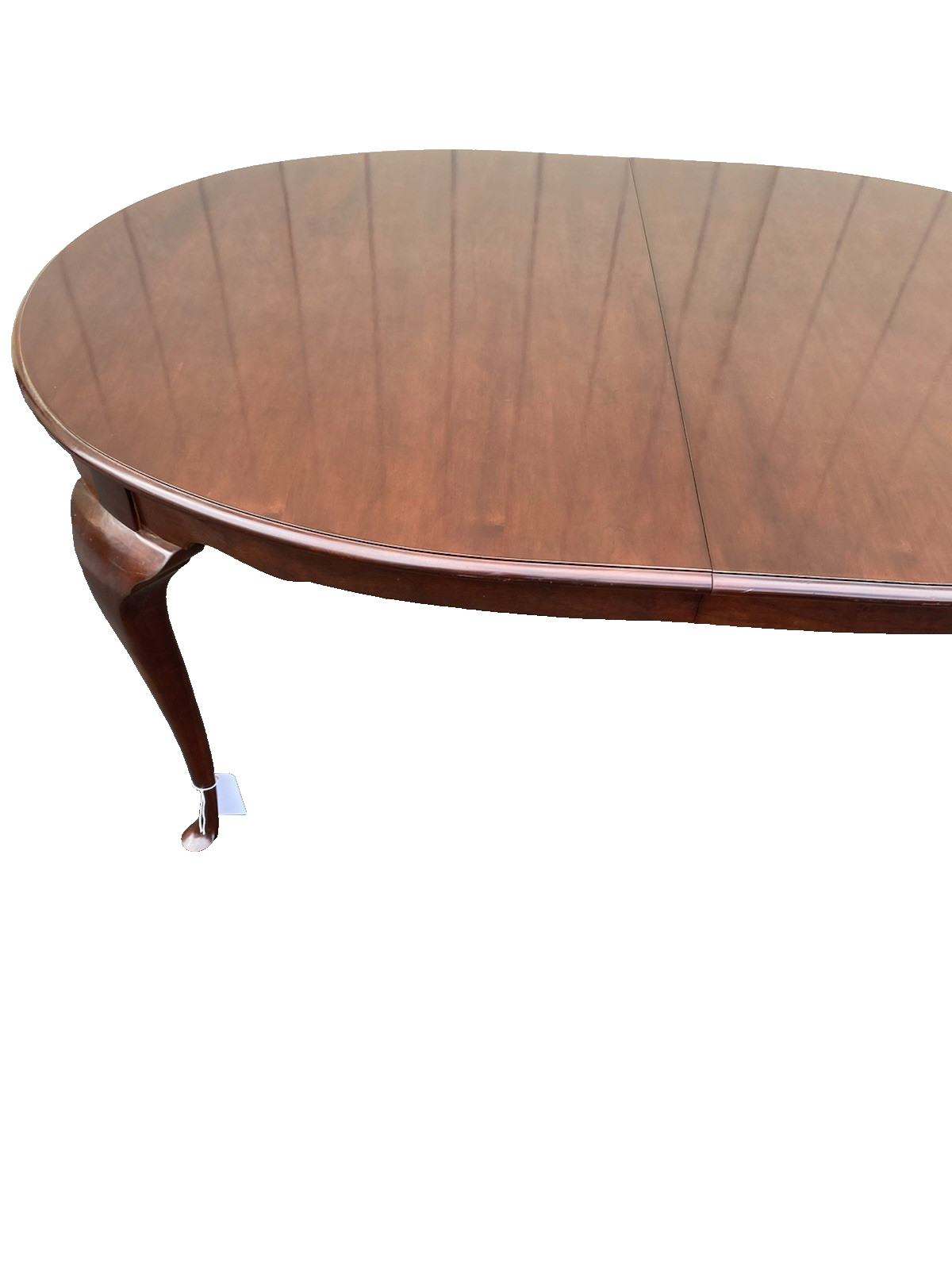 66514 Mahogany Queen Anne Oval Dining Table with NO leafs