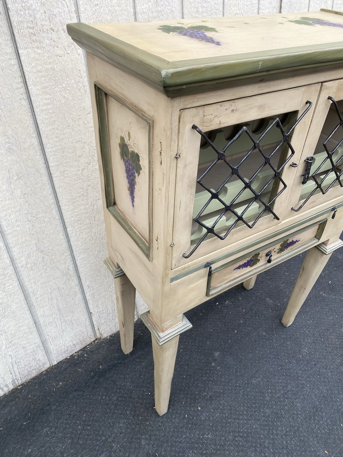 66541 Rustic Primitive Wine Rack Kitchen cabinet