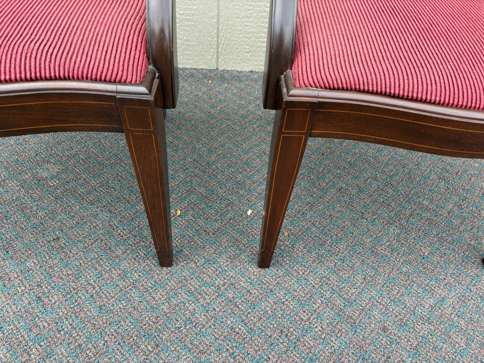 67162 Super Quality Set of 8 Mahogany Shield Back Dining Chairs