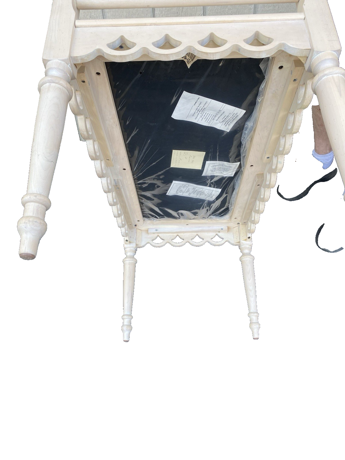 66613 LEXINGTON Furniture Window Bench Stool