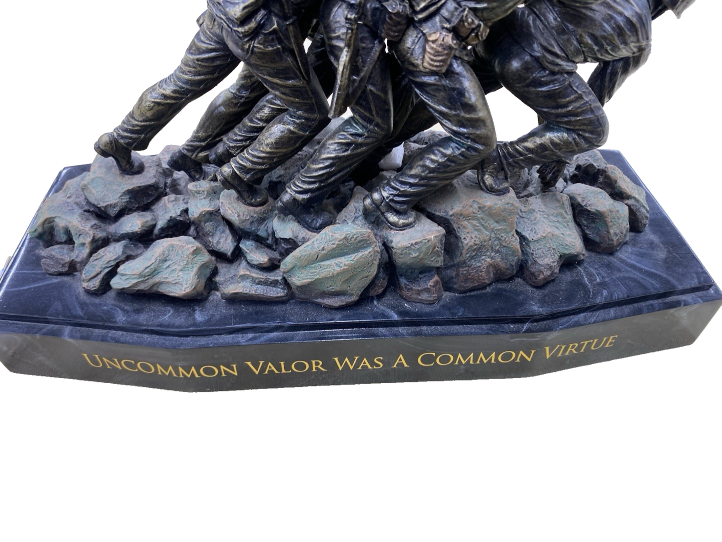 ES 420: Uncommon Valor Was A Common Virtue Statue 2007 Bradford Exchange
