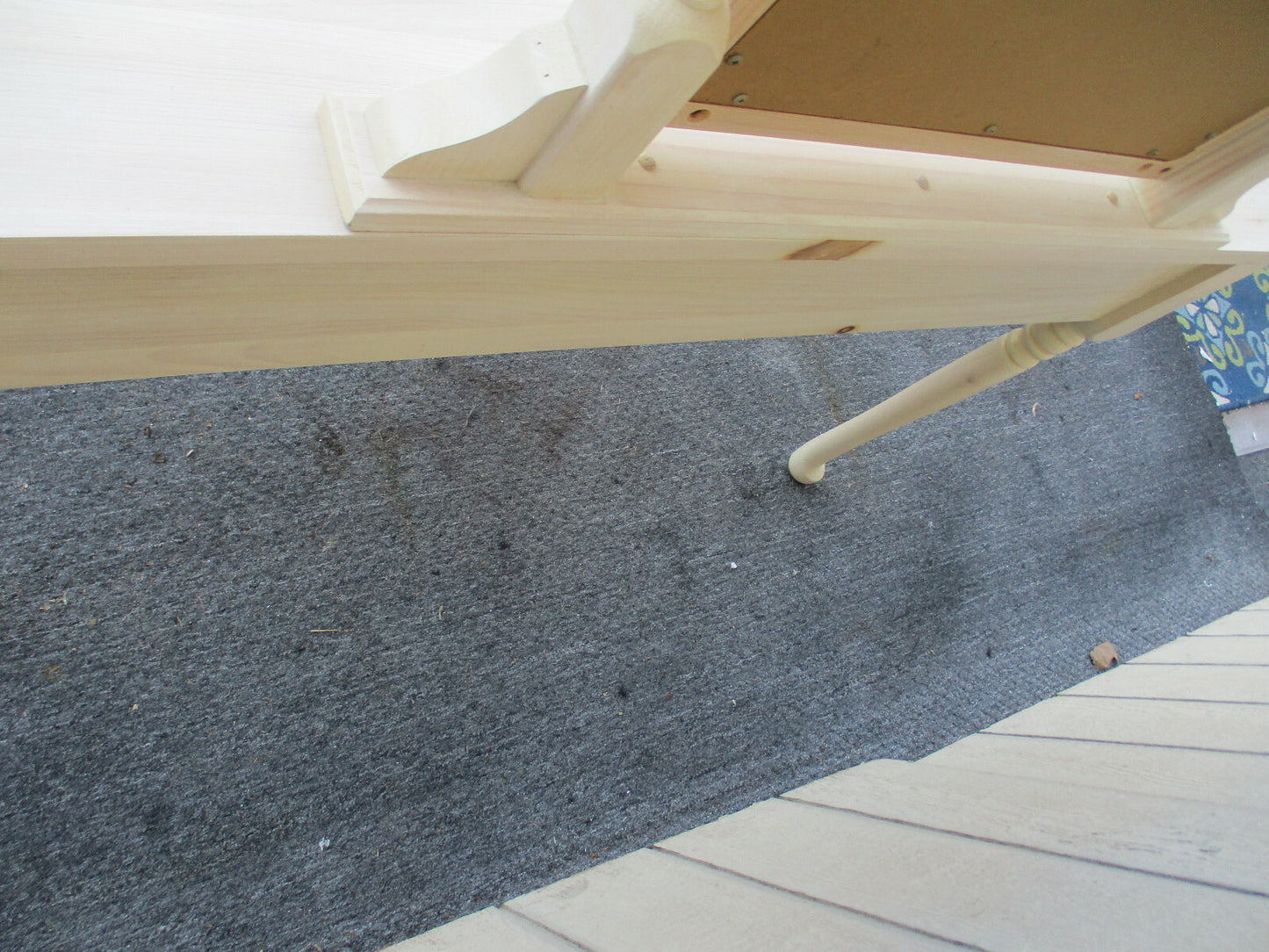 62922   Master Craft  Hand Made Vanity  Desk with Mirror