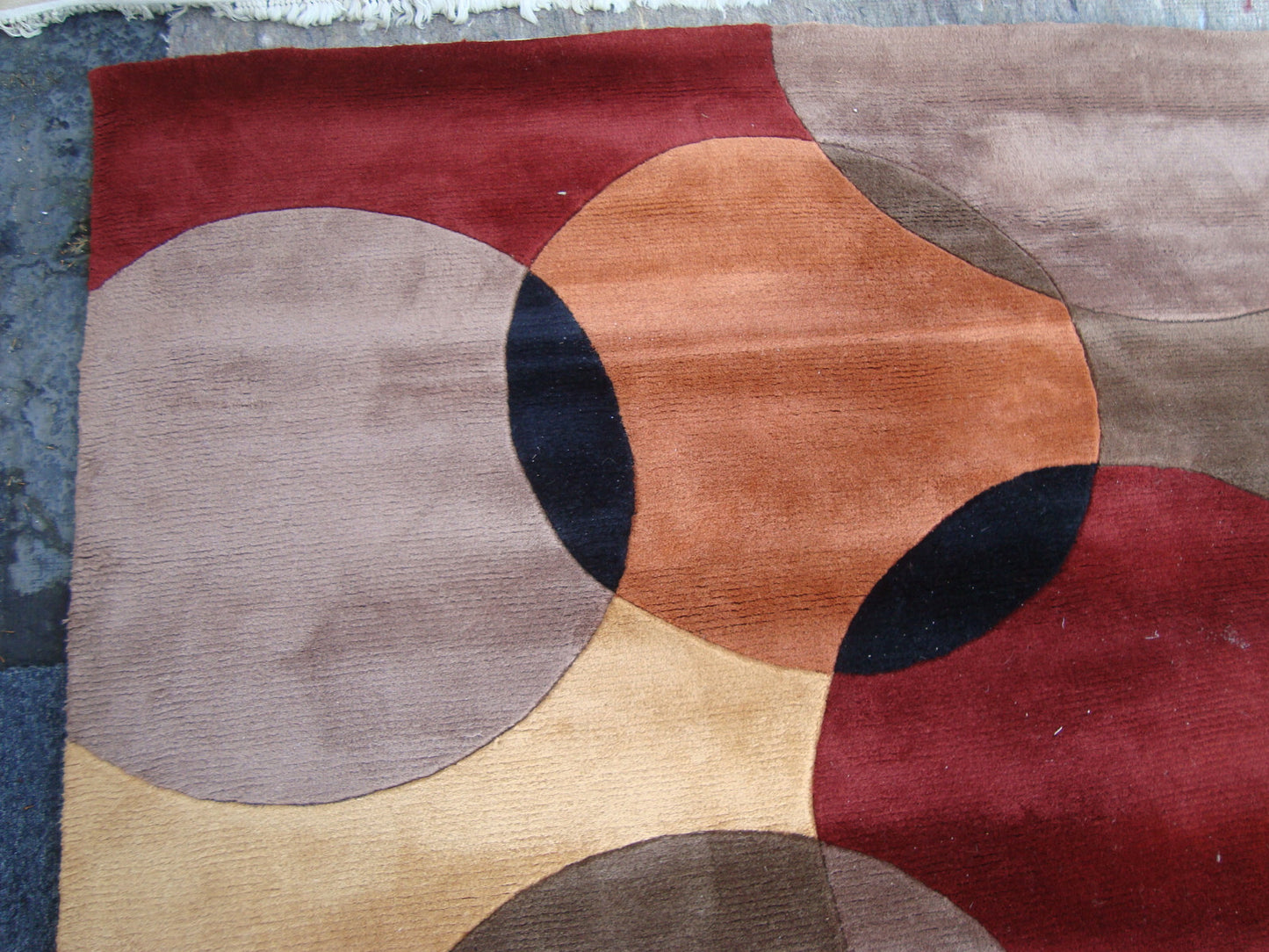 Rug 206 Large NEWWANW 37 BLK80BO  Modern Machine Made Wool Rug SIZE  8' x 11'