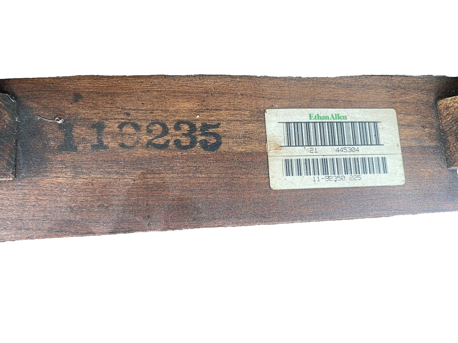 65995   Mahogany ETHAN ALLEN Corner Chair