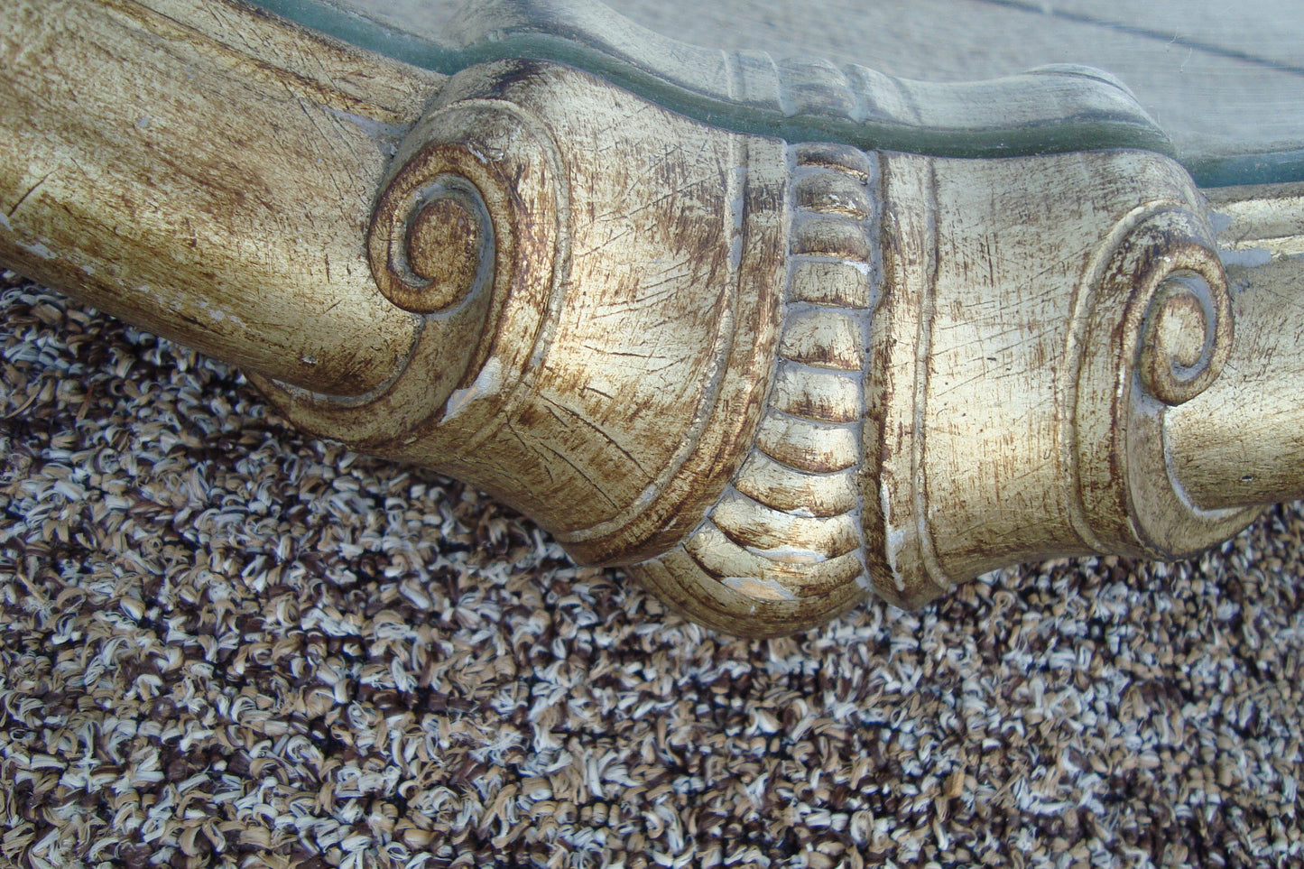 59284 Oval  Decorator Mirror in Fancy Picture Frame