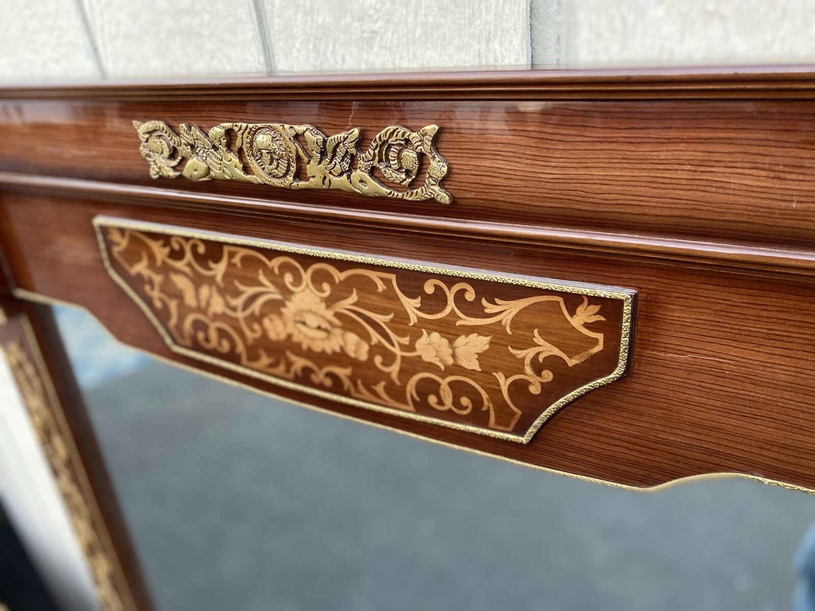 66159 Super Fancy Decorator Mirror with Bronze ormalu