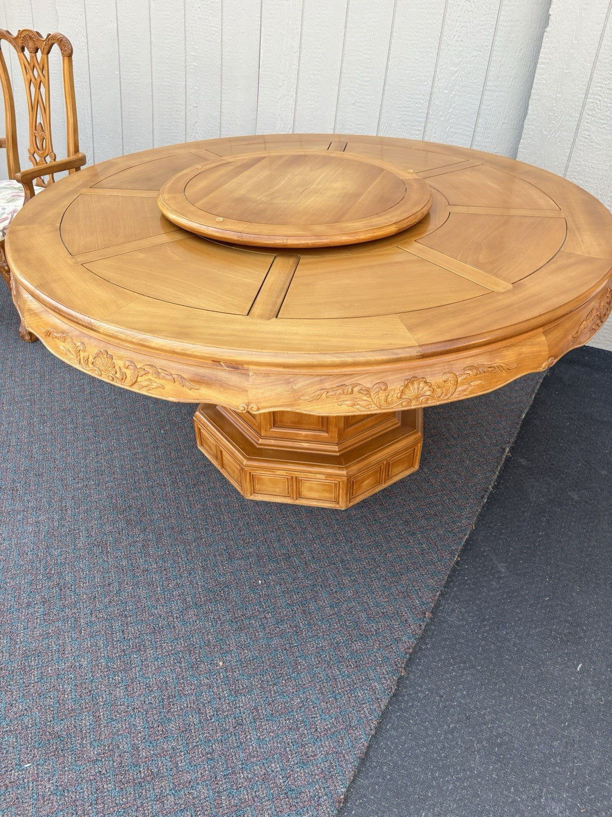 66990   Oriental Dining Table with 6 Chair s Chairs FEFCO Furniture