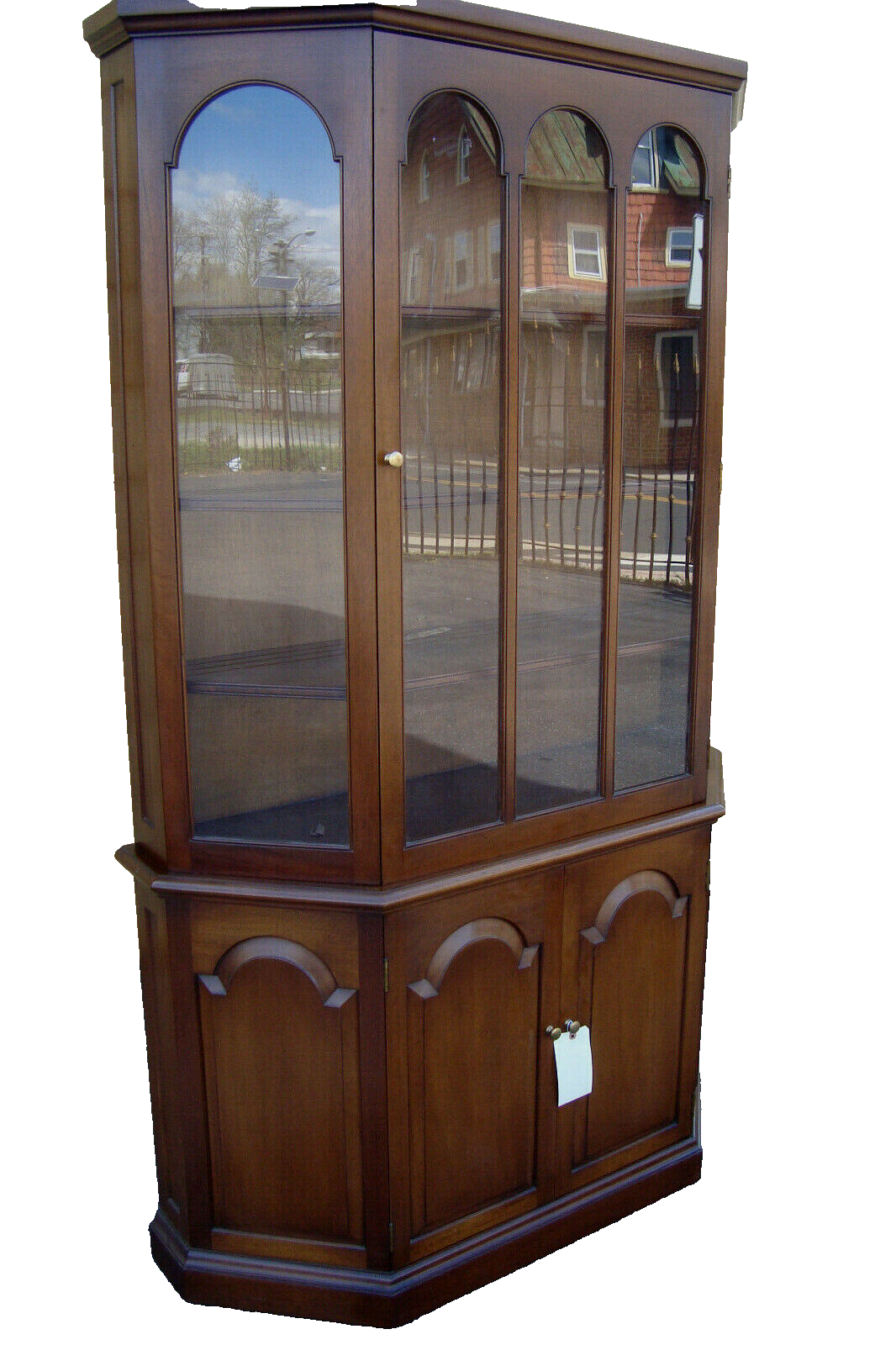 51131 BIGGS MAHOGANY 2 Piece  ARCHED GLASS DOOR CHINA CABINET