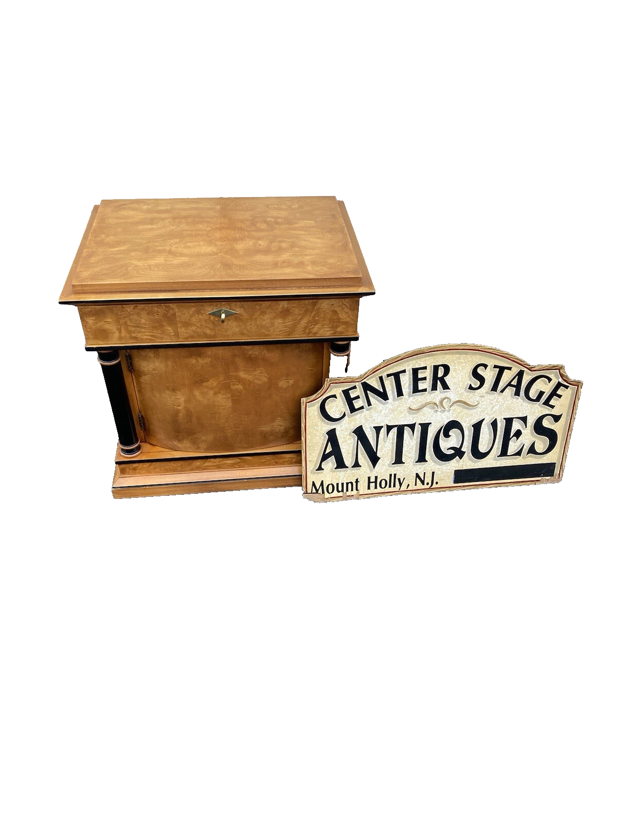 66292 E J VICTOR Classical Nightstand End Table