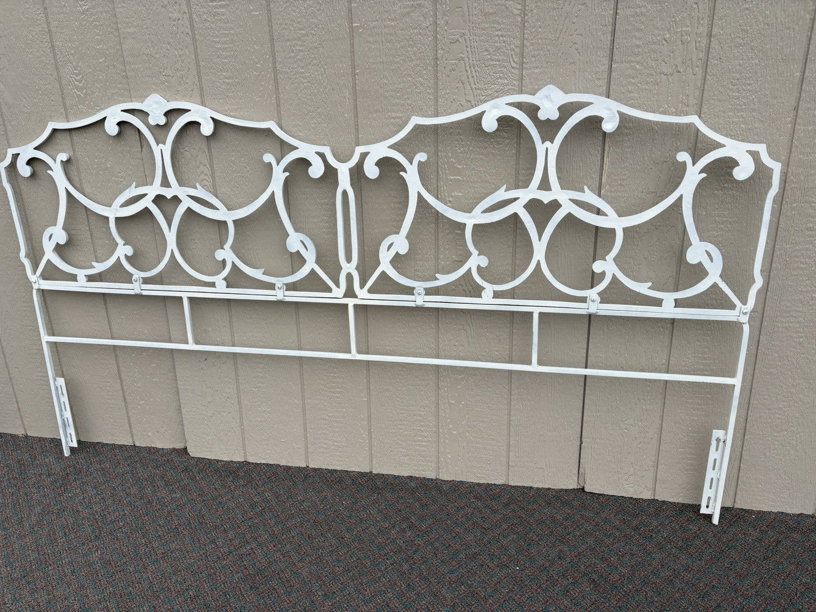 67185 KING Size Metal Decorator Headboard Bed