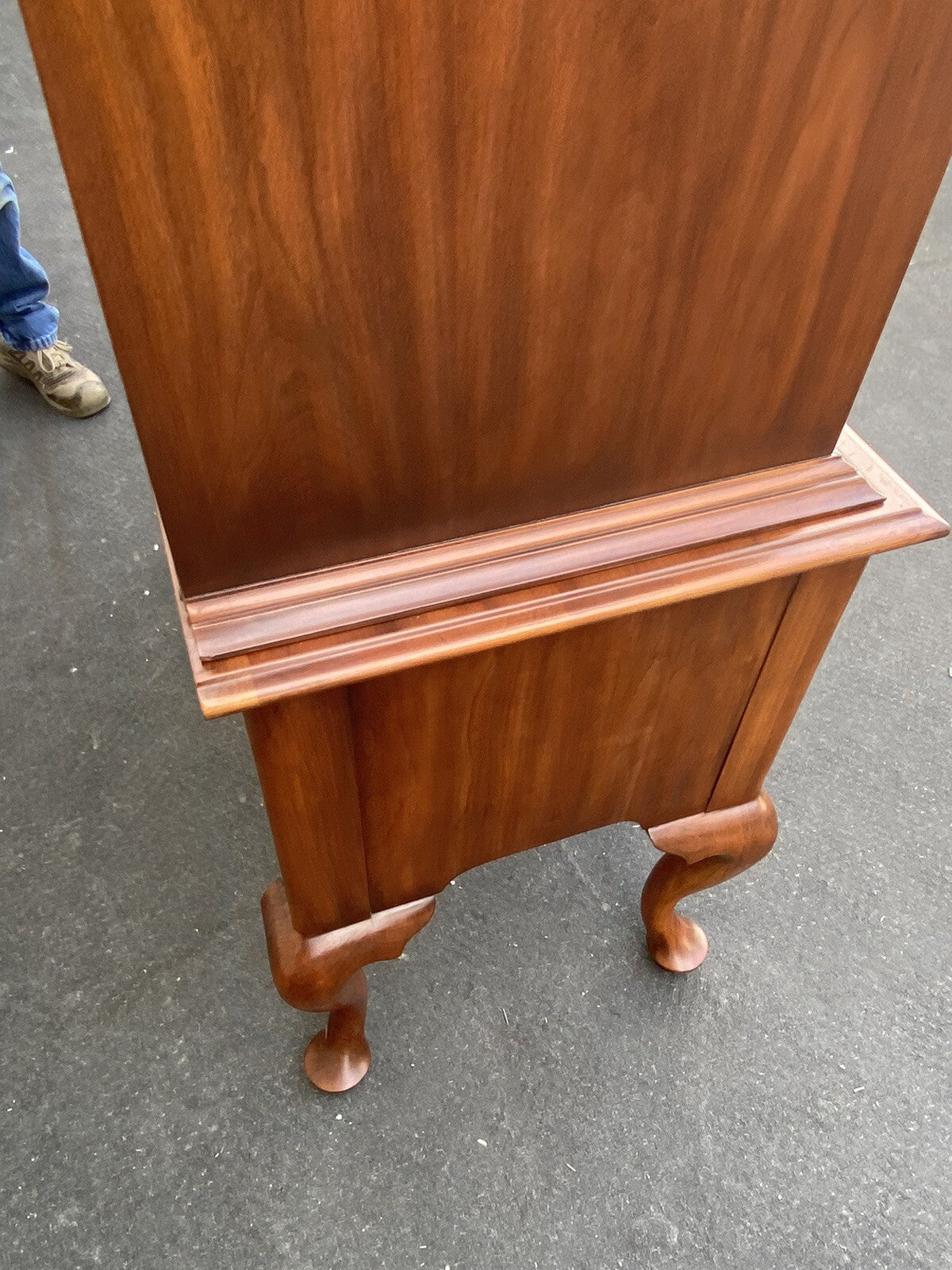 65416 HENKEL HARRIS Queen Anne 2 Piece Highboy Chest Dresser