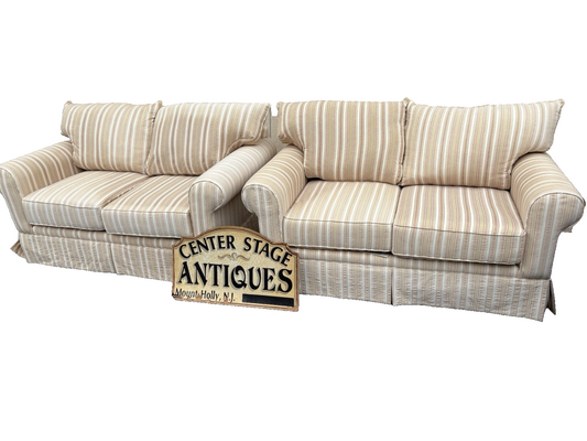 66861 + 66862 :   PAIR KLAUSSNER Furniture Loveseat Sofa Chairs Very COMFORTABLE