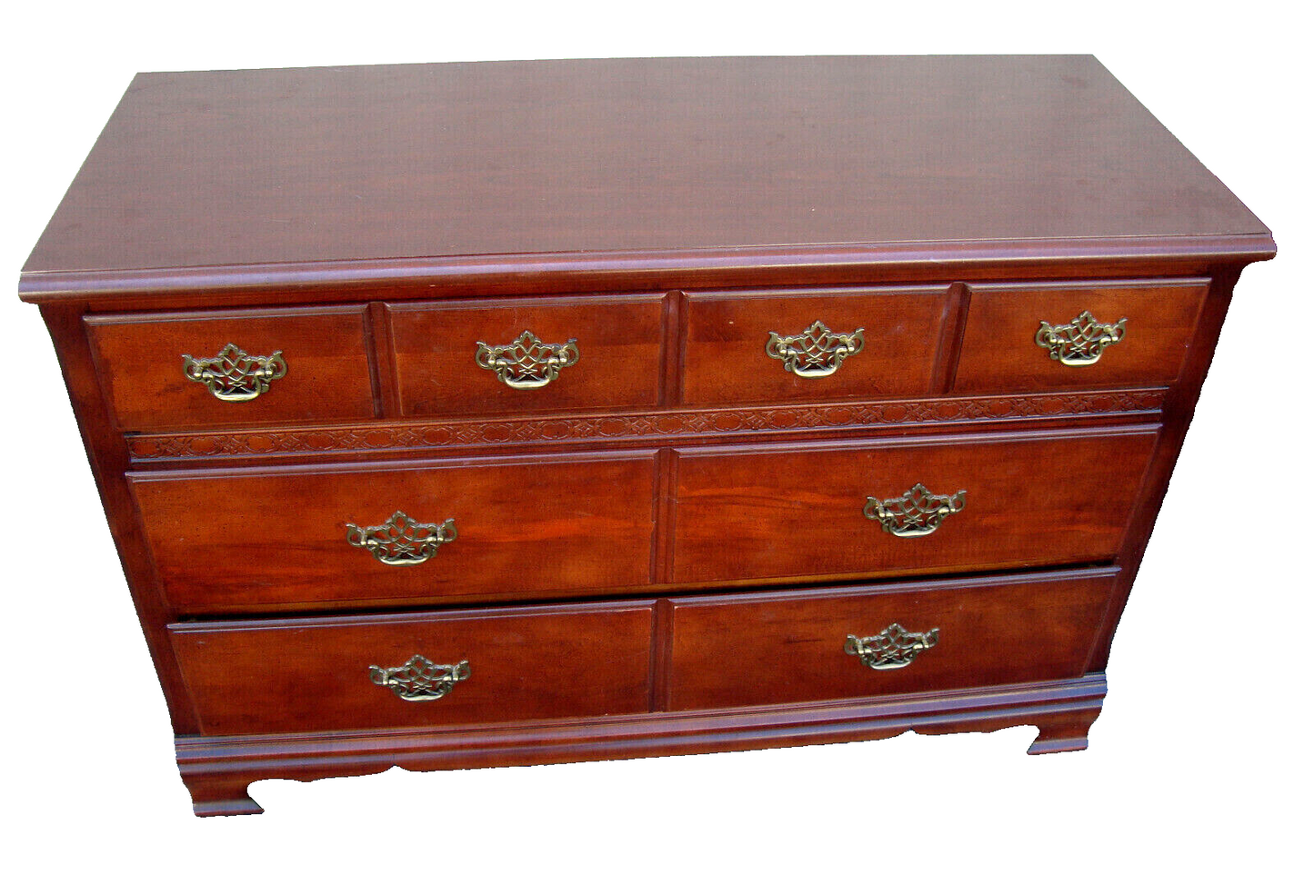 62258 Stanley Cherry Dresser with Mirror