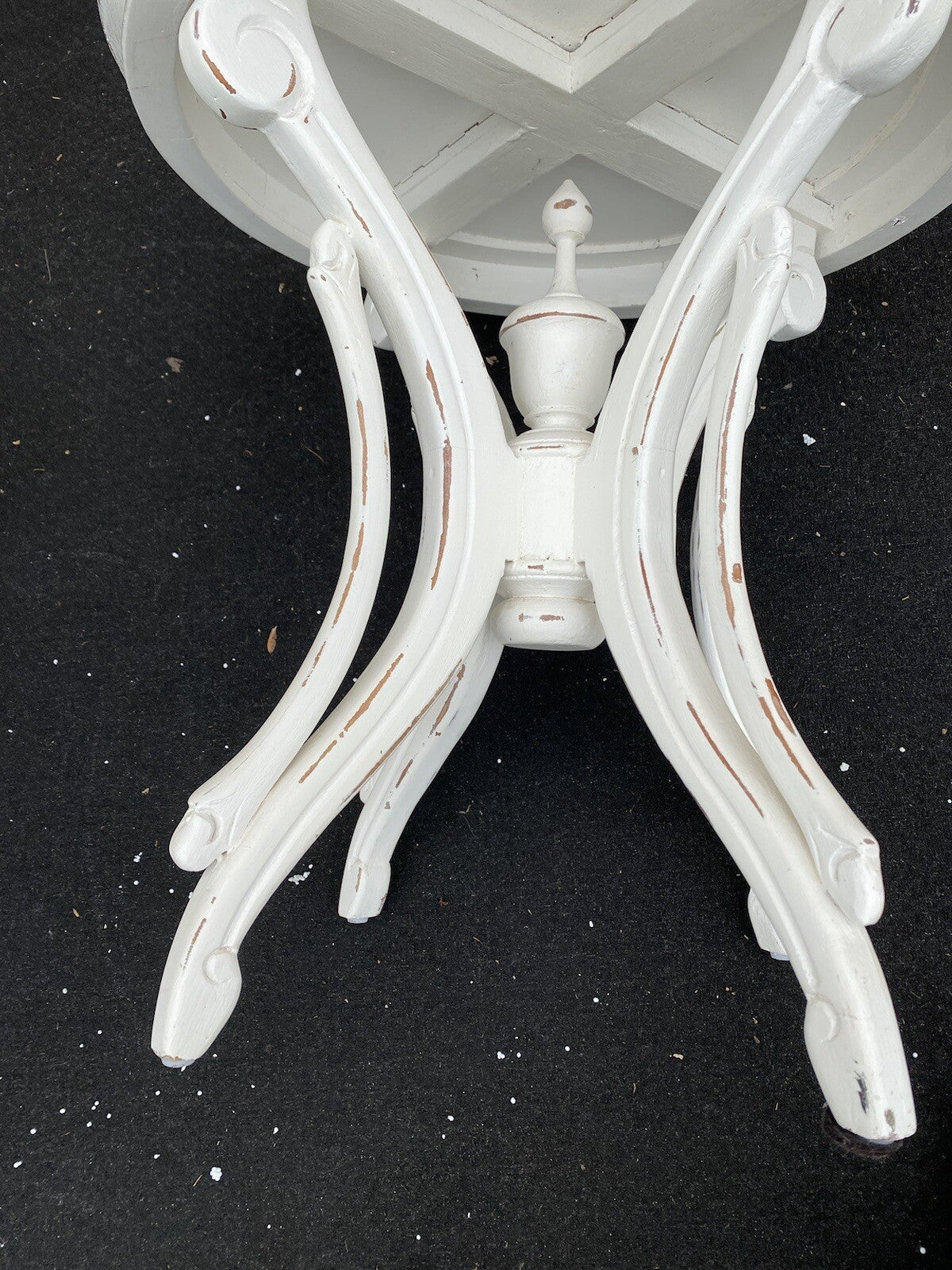 65460 Decorator Lamp Table Stand w/ Factory Finish