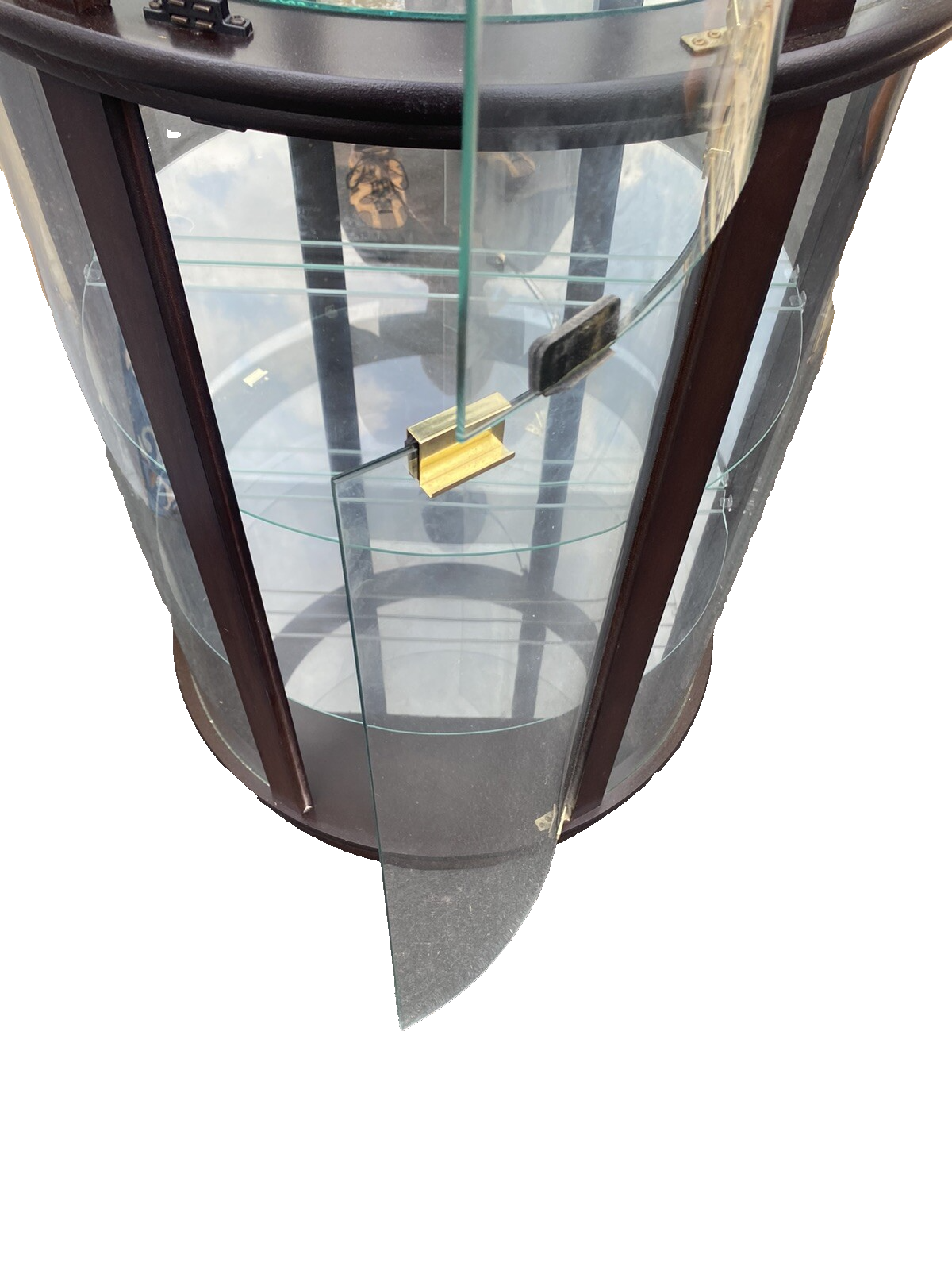 65442 PULASKI Bow Glass Curio China Cabinet