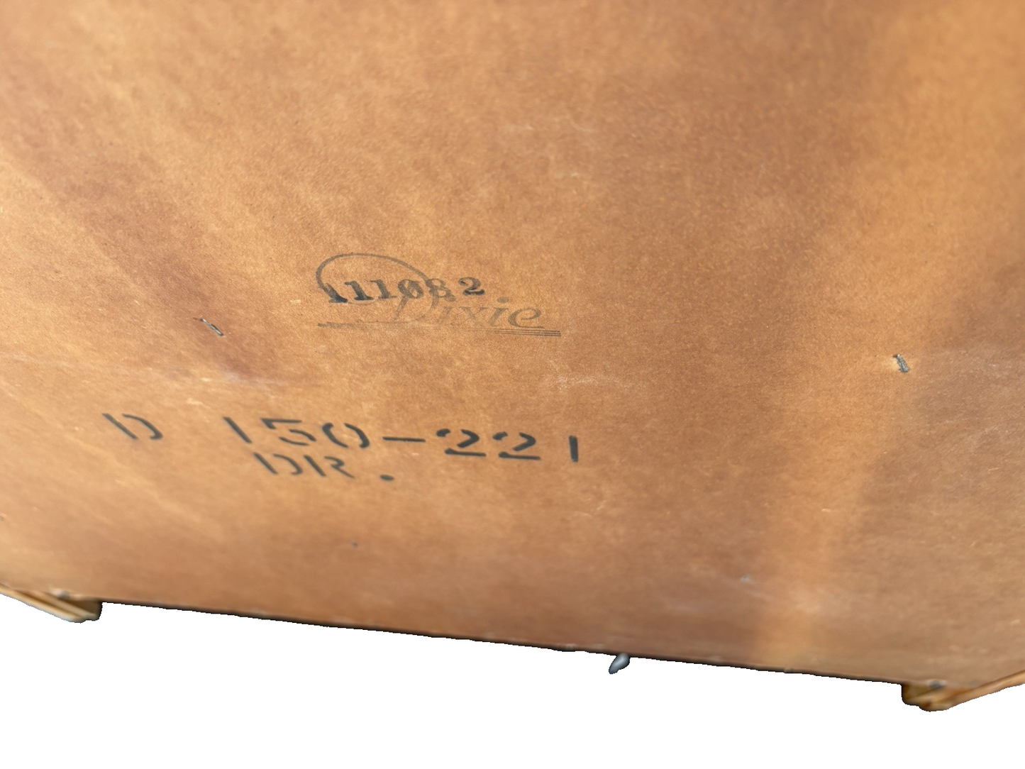 66727  Dixie Furniture Mahogany Dresser Chest Wood Carved Drawer Pulls