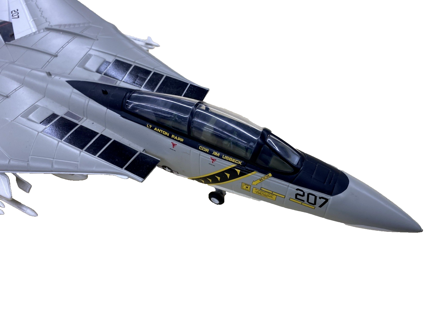 ES 228: Franklin Mint F 14 Tomcat U S Navy Jolly Rodger Airplane Plane