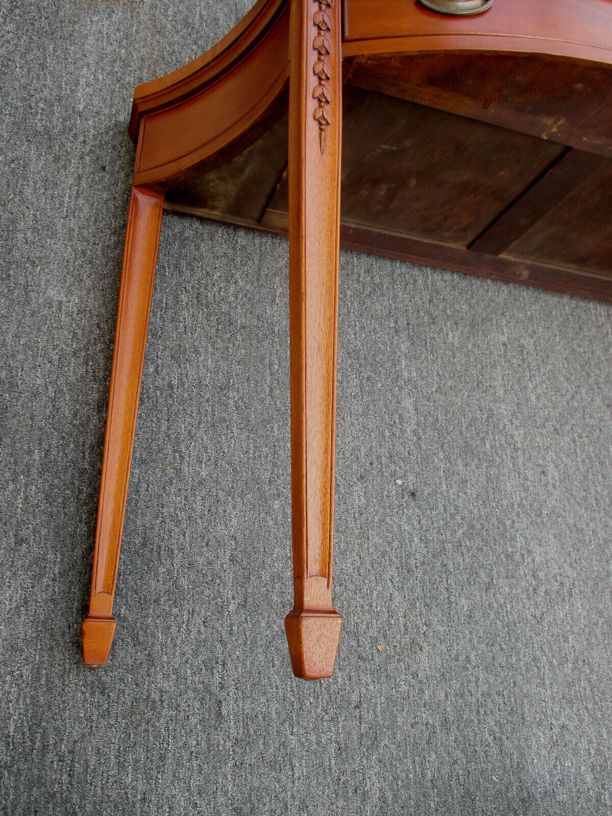 62672   Mahogany Console Hall  Table Sideboard Server