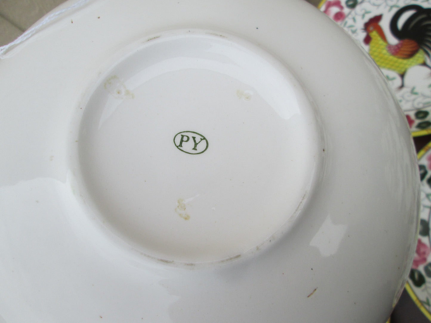 COLSW:  ROOSTER & ROSES PY  29 pieces Plates Bowls Salt Box Cup + Saucers