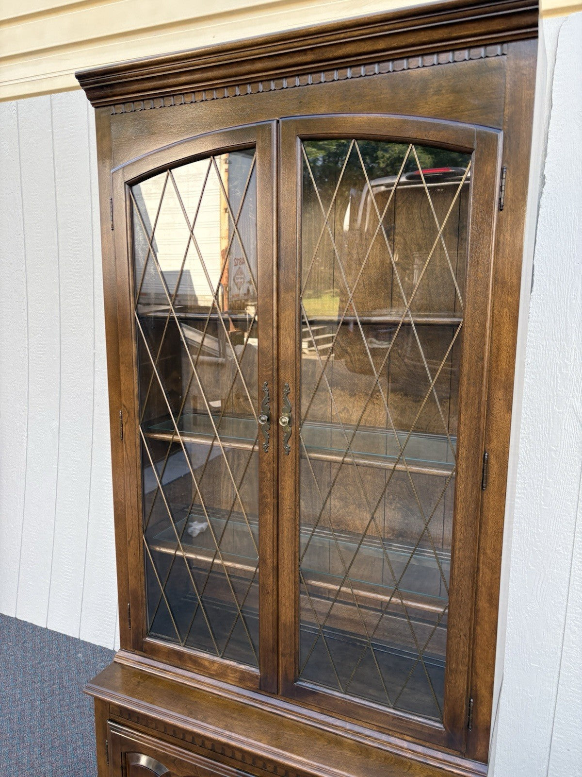 66953 Maple ETHAN ALLEN Curio China Cabinet Bookcase