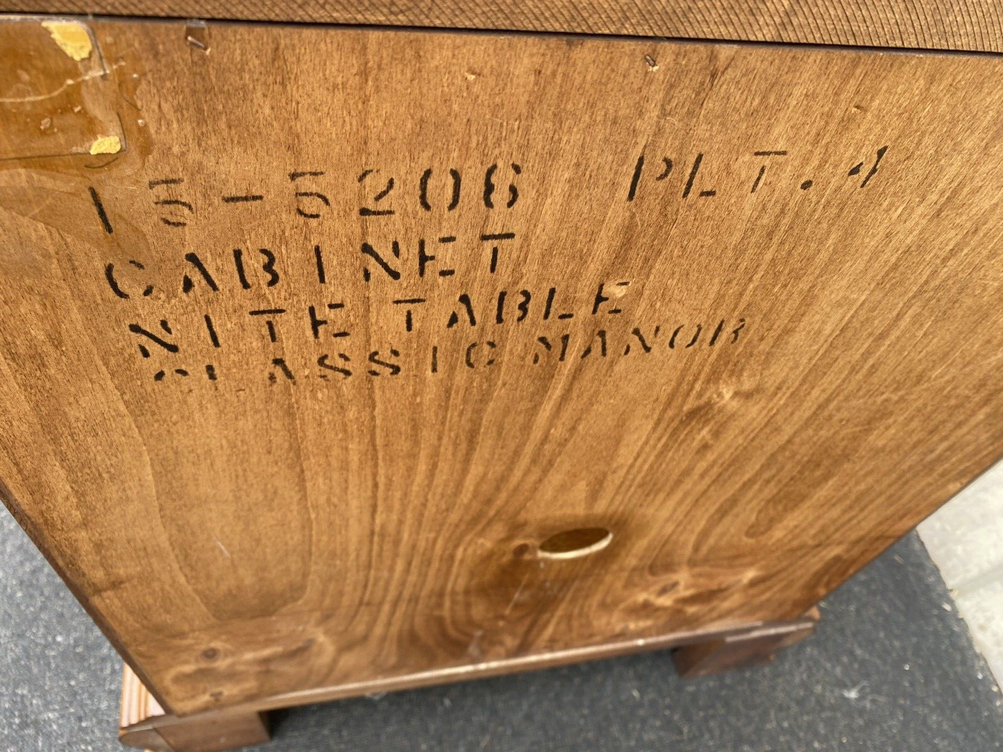 66327 ETHAN ALLEN Maple Nightstand End Table Stand