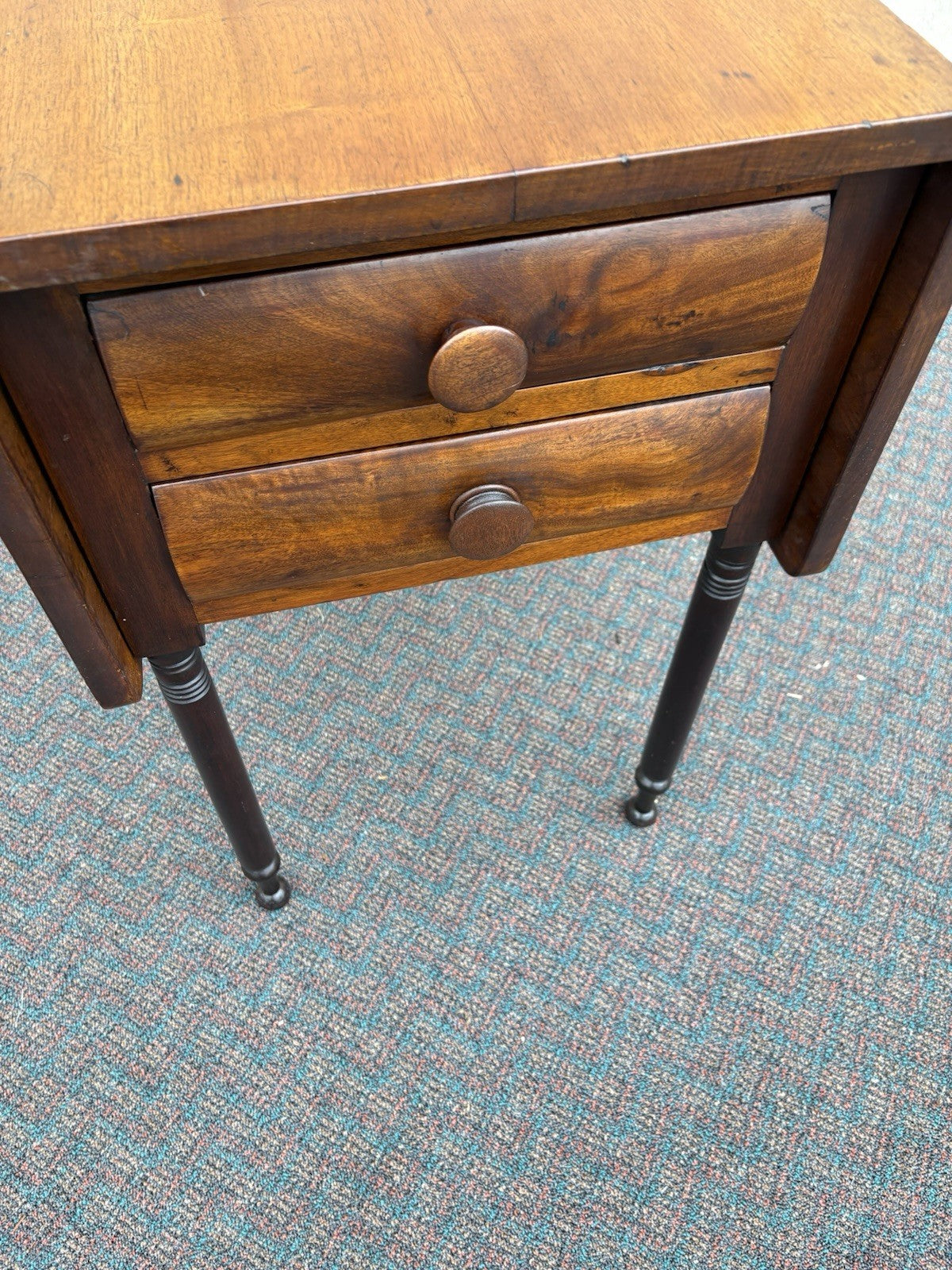 66902 Empire Mahogany Dropside Lamp Table Stand