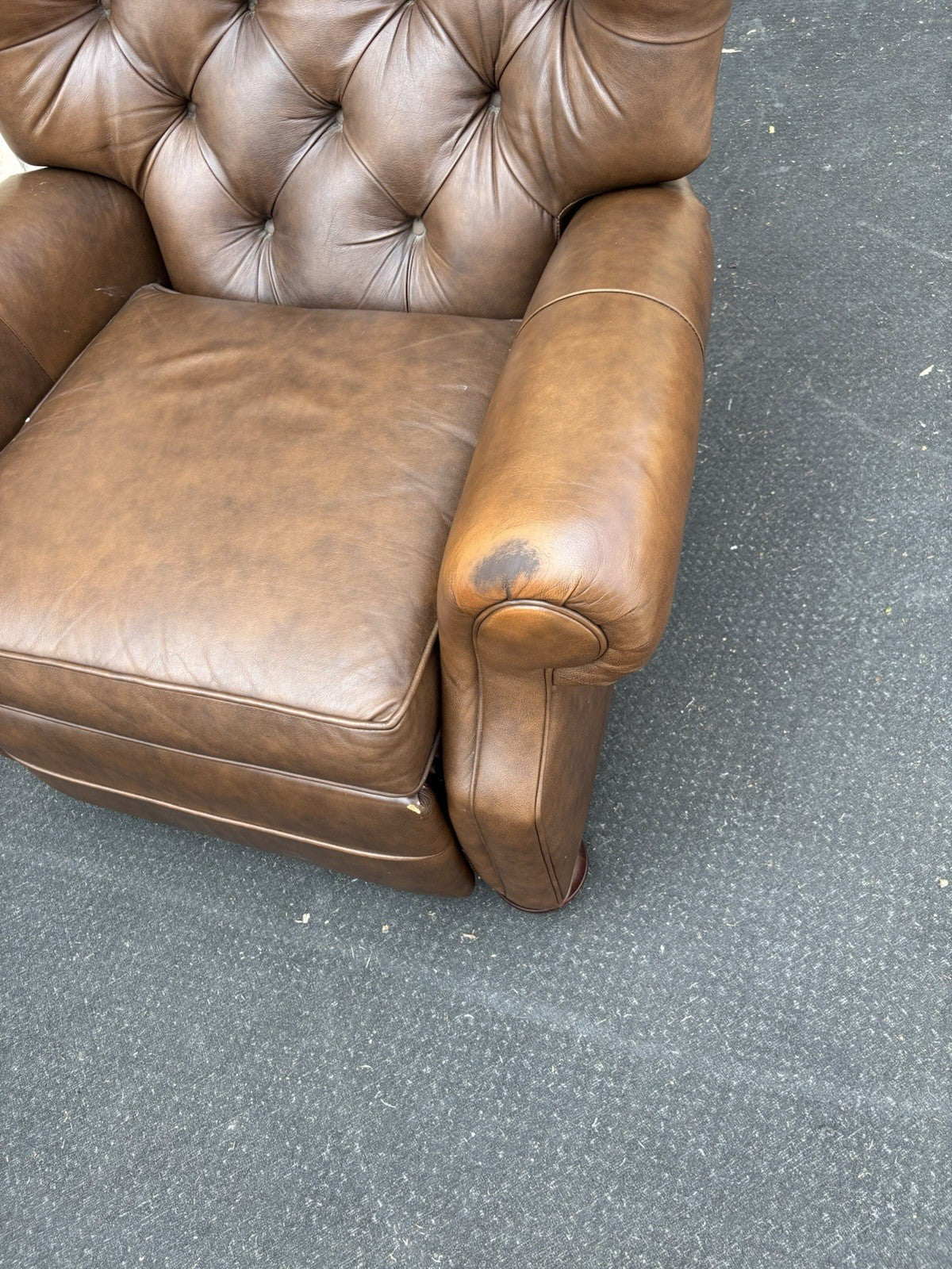 66789   Ethan Allen Leather Recliner Chair