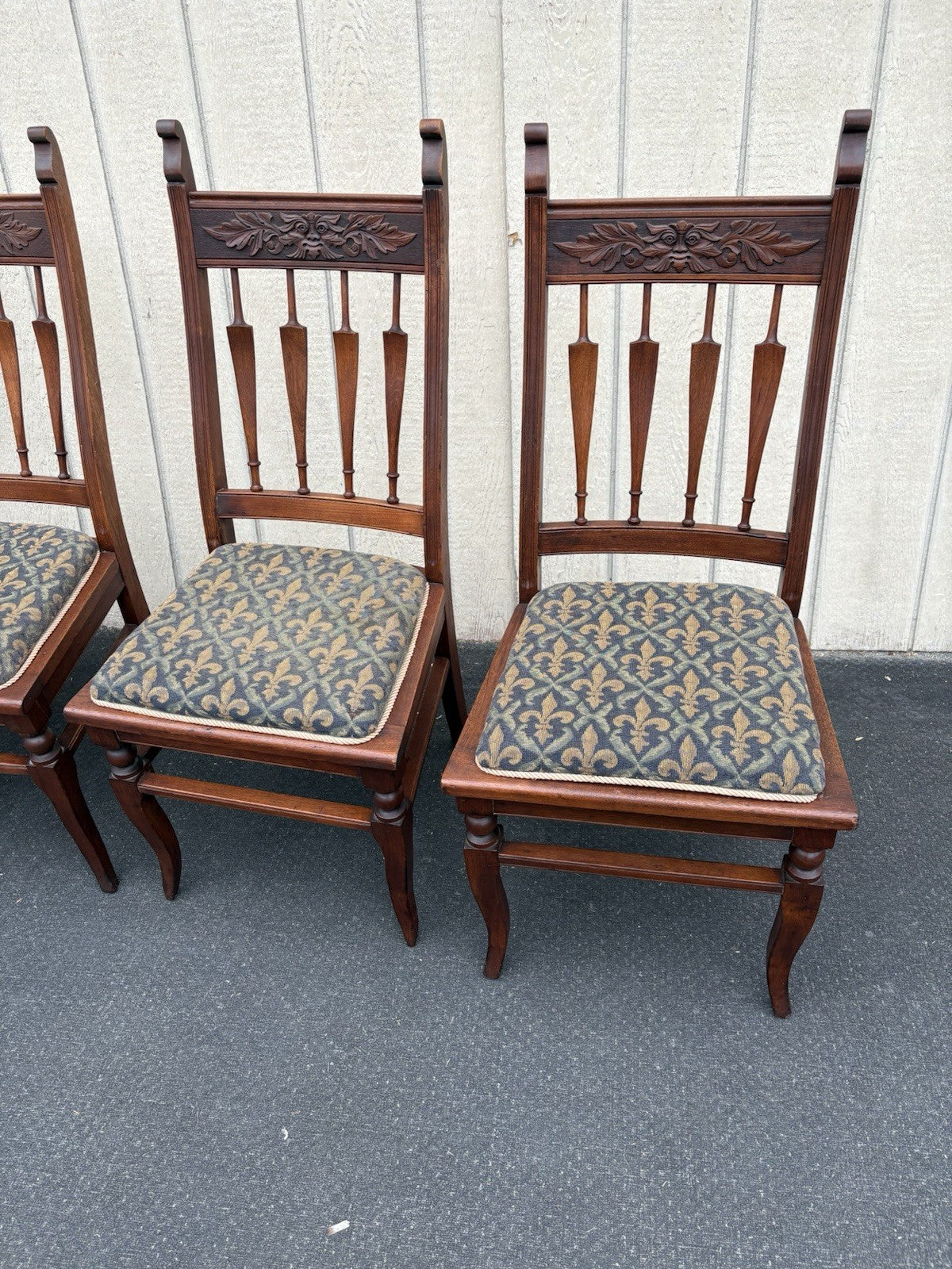 66466 Set 4 Victorian Walnut  Custom Hand Made Dining Chairs Chair s