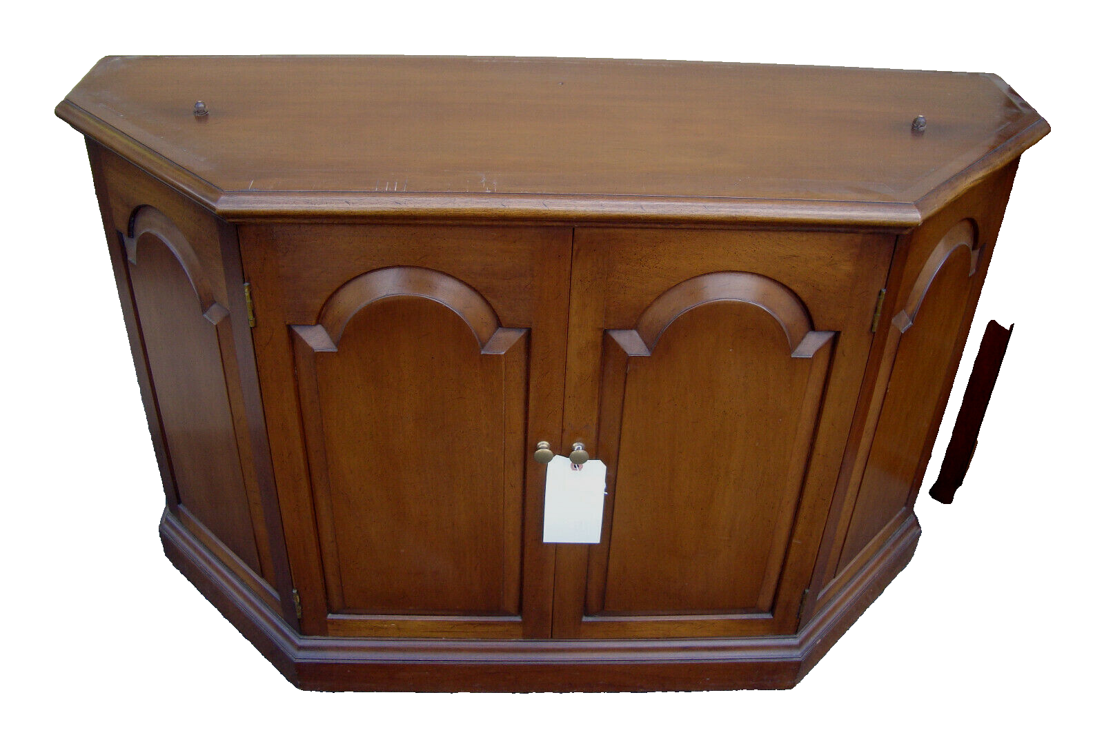 51131 BIGGS MAHOGANY 2 Piece  ARCHED GLASS DOOR CHINA CABINET