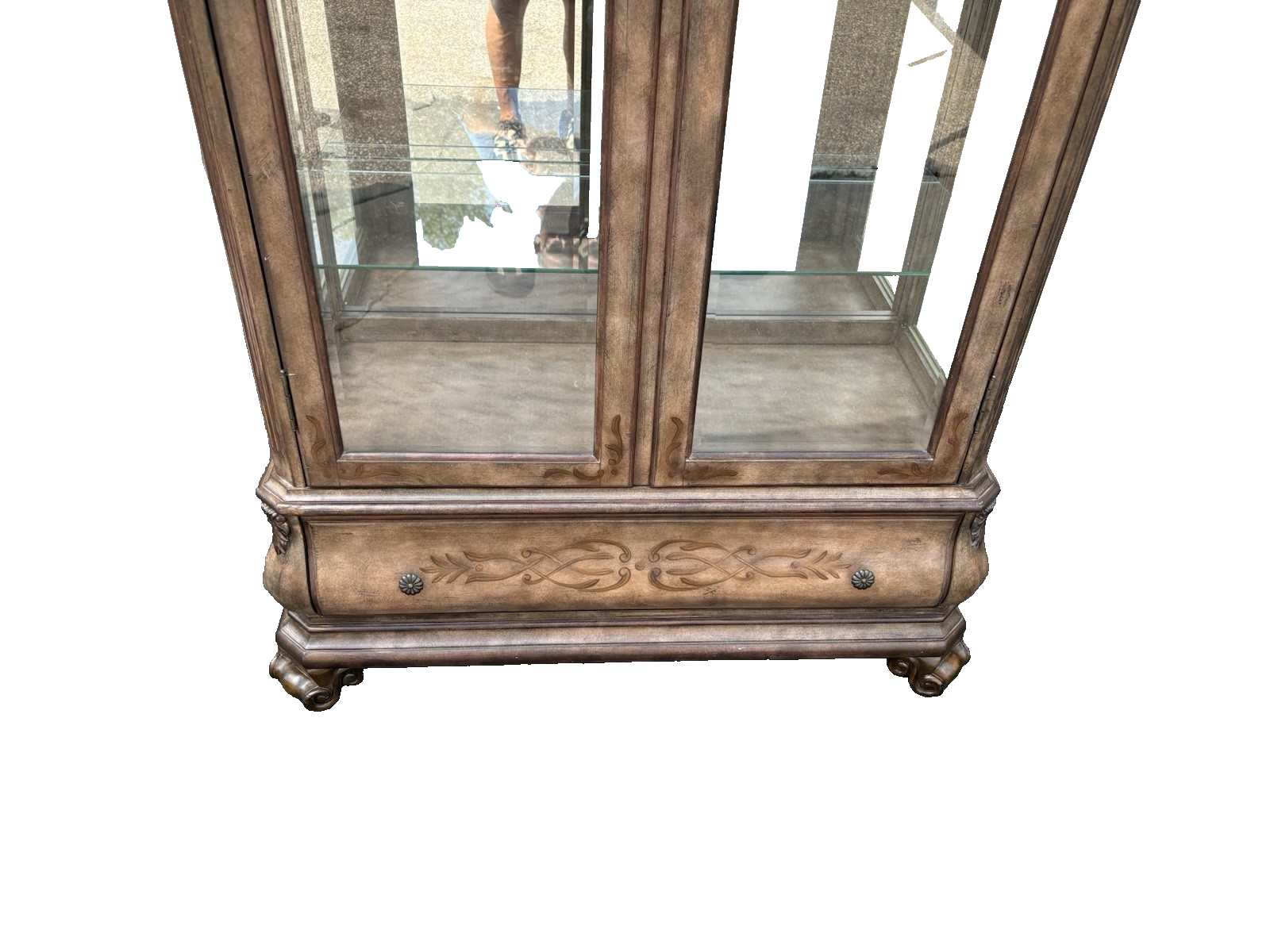 66922  HOWARD MILLER Decorator EMERSON  Curio China Cabinet